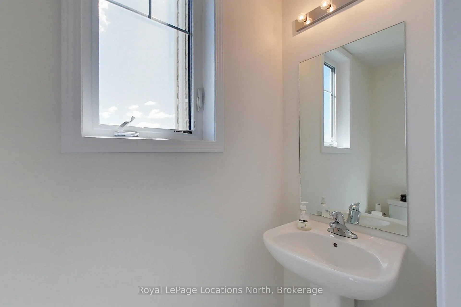 Photo 25 of 96 Sandhill Crane Drive, Wasaga Beach — HOMEH