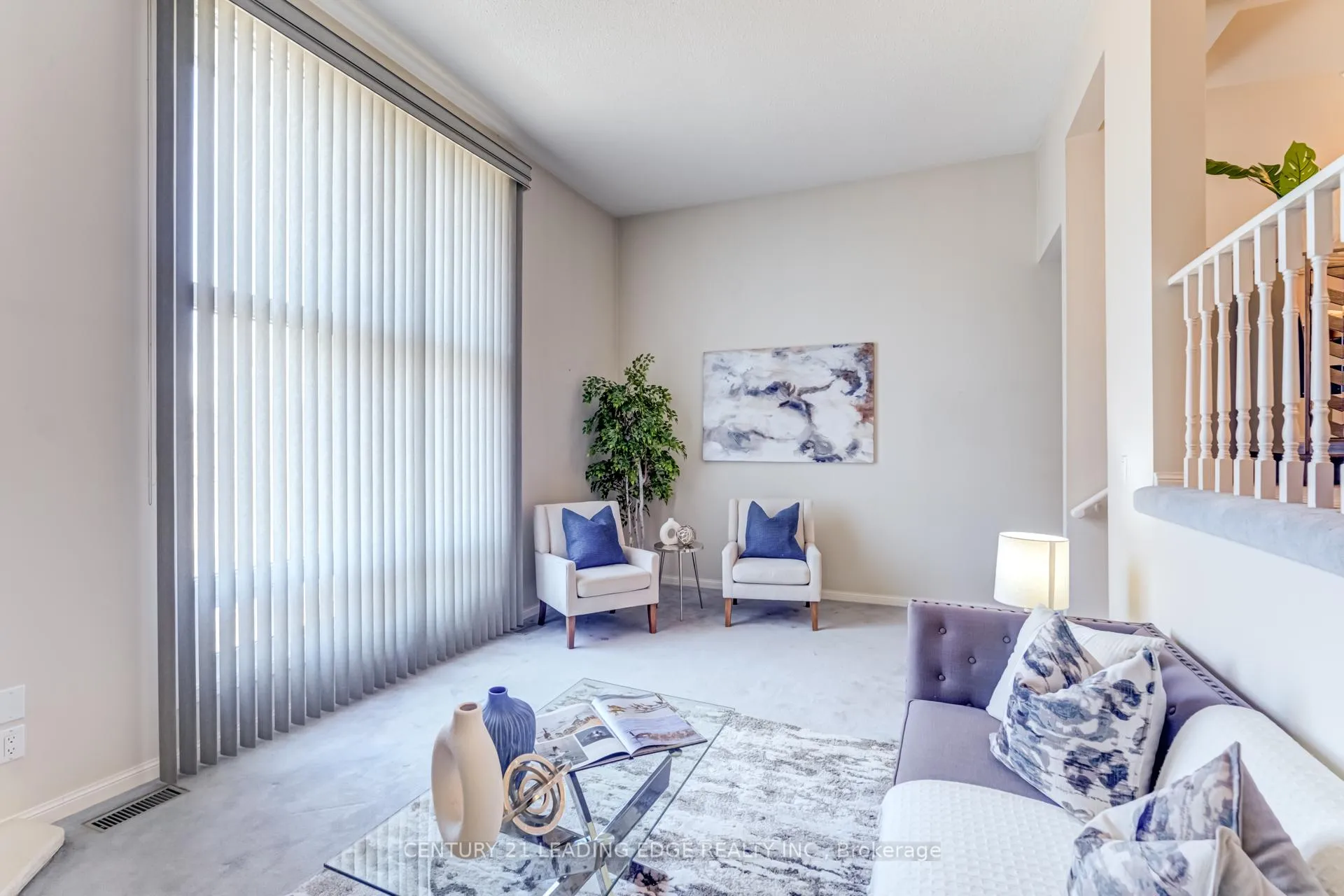 Photo 10 of Unit 12, 24 Hepworth Way, Markham, Markham Village — HOMEH