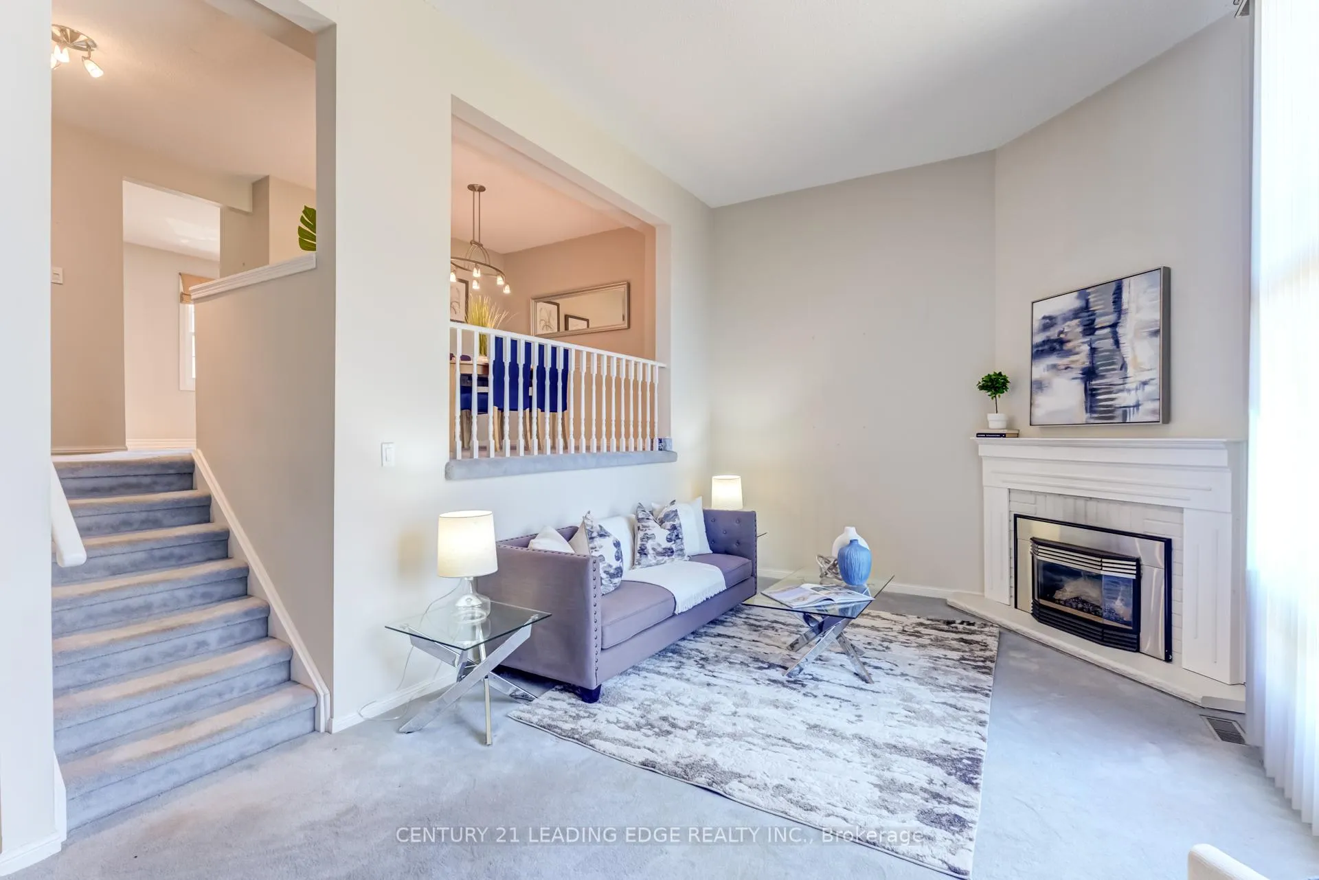 Photo 11 of Unit 12, 24 Hepworth Way, Markham, Markham Village — HOMEH