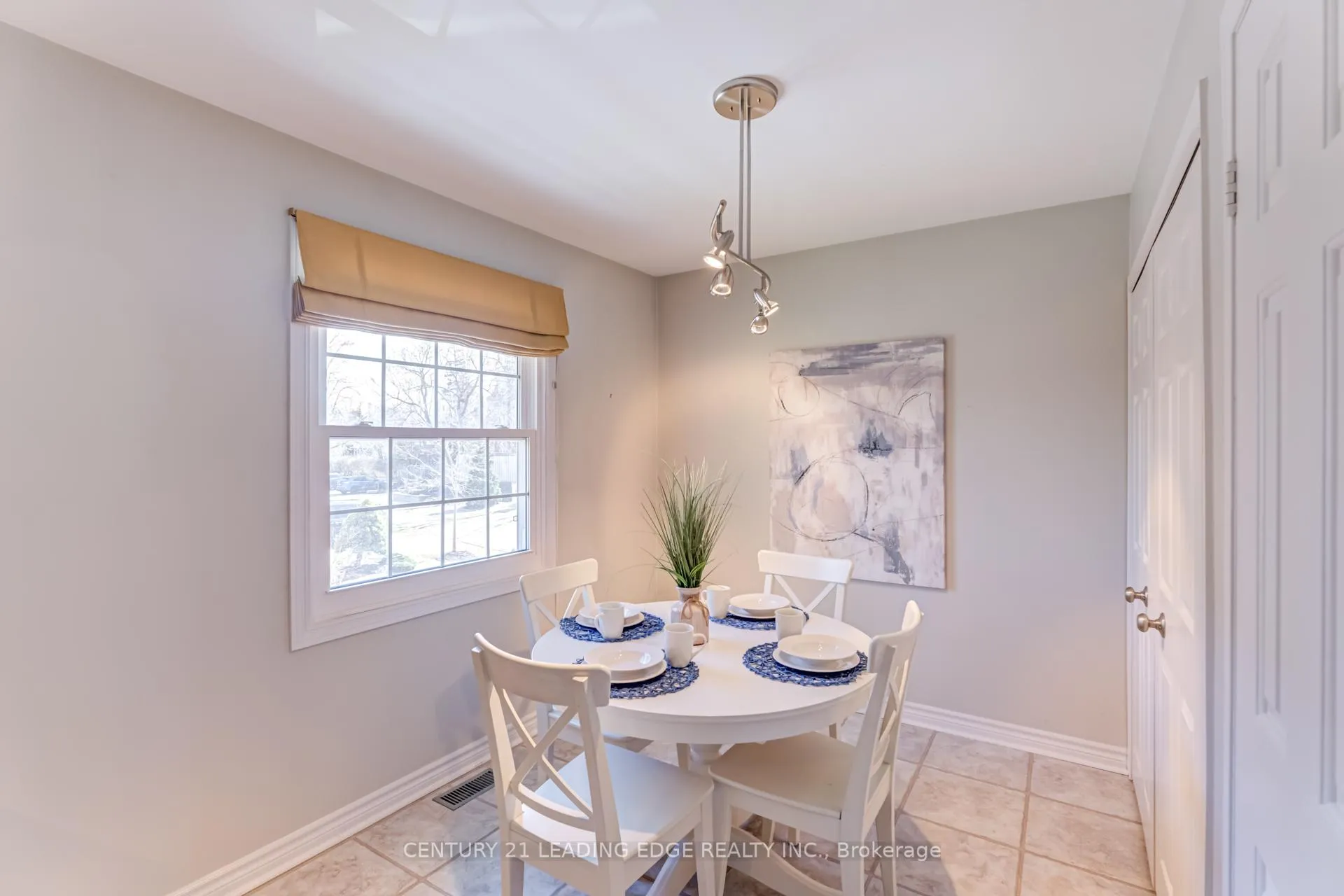 Photo 20 of Unit 12, 24 Hepworth Way, Markham, Markham Village — HOMEH