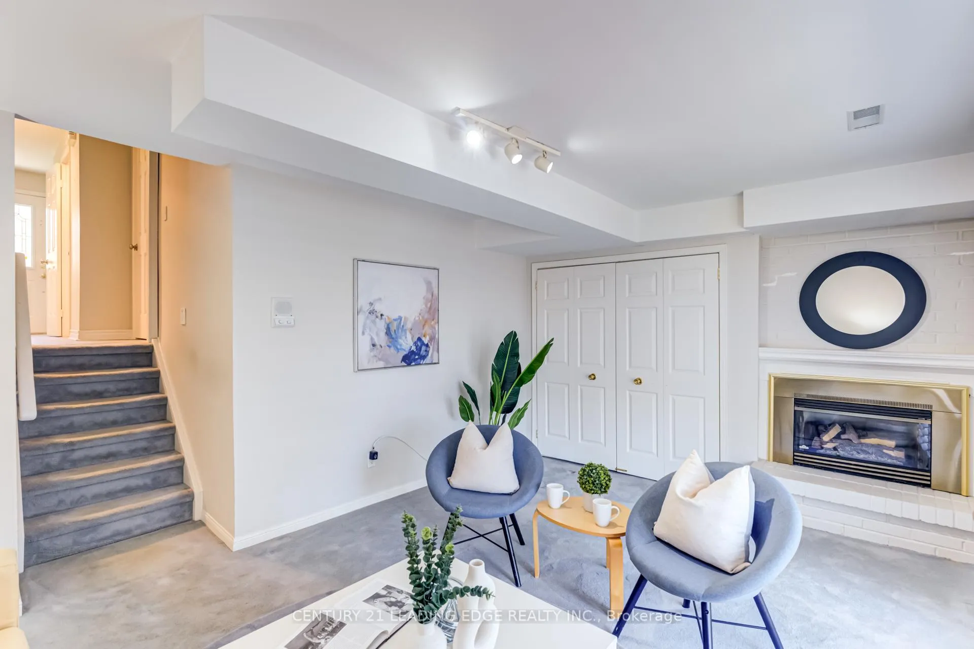 Photo 35 of Unit 12, 24 Hepworth Way, Markham, Markham Village — HOMEH