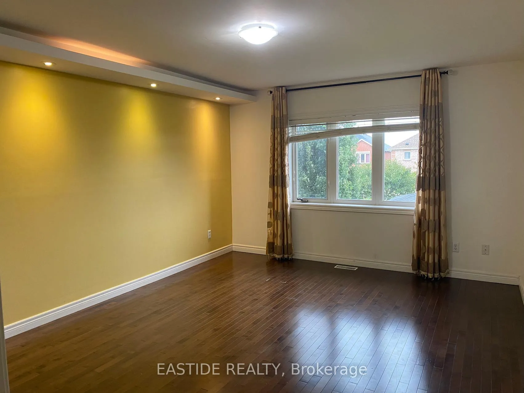 Photo 8 of 29 Quantum Street, Markham, Middlefield — HOMEH
