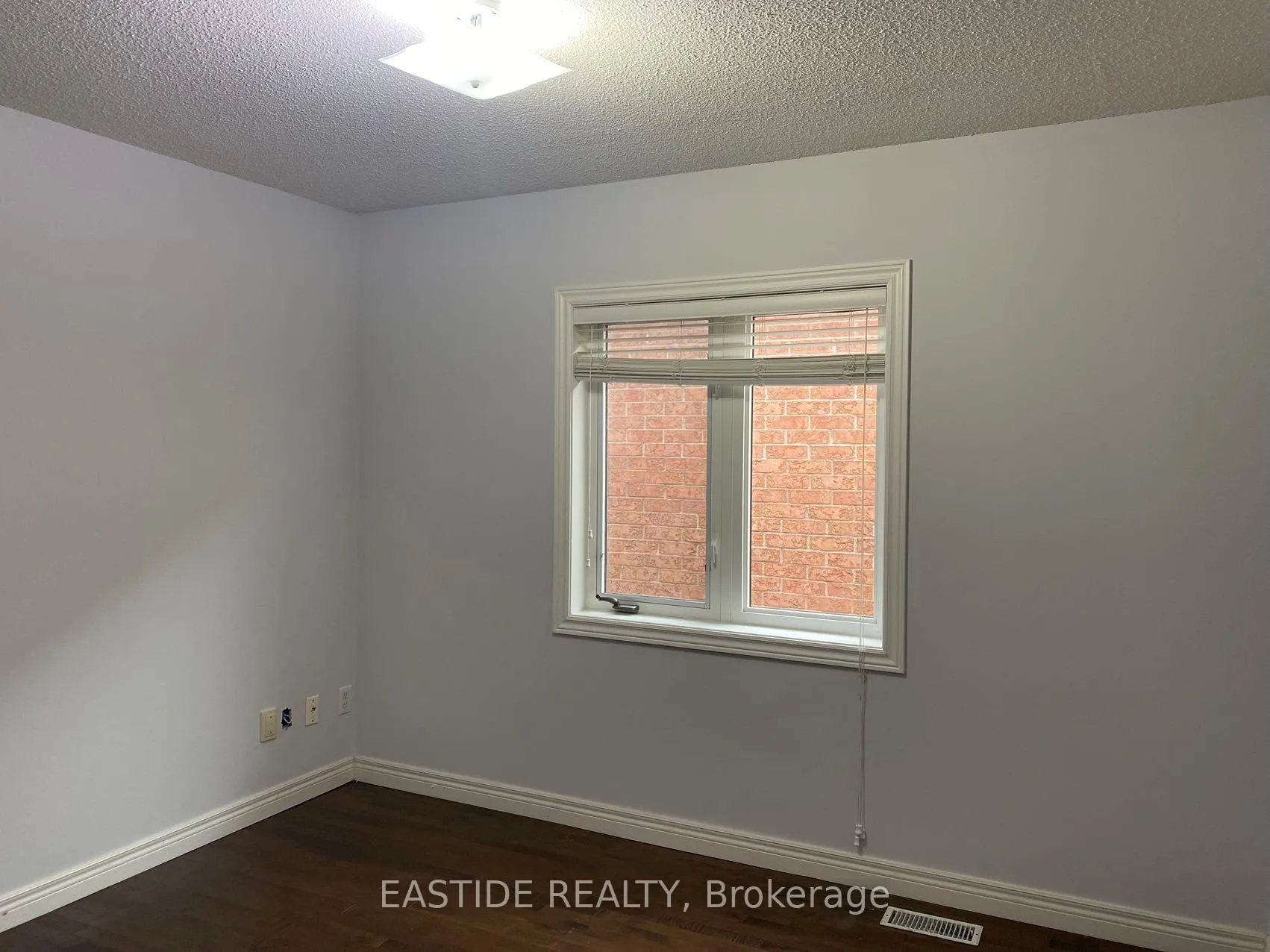 Photo 14 of 29 Quantum Street, Markham, Middlefield — HOMEH