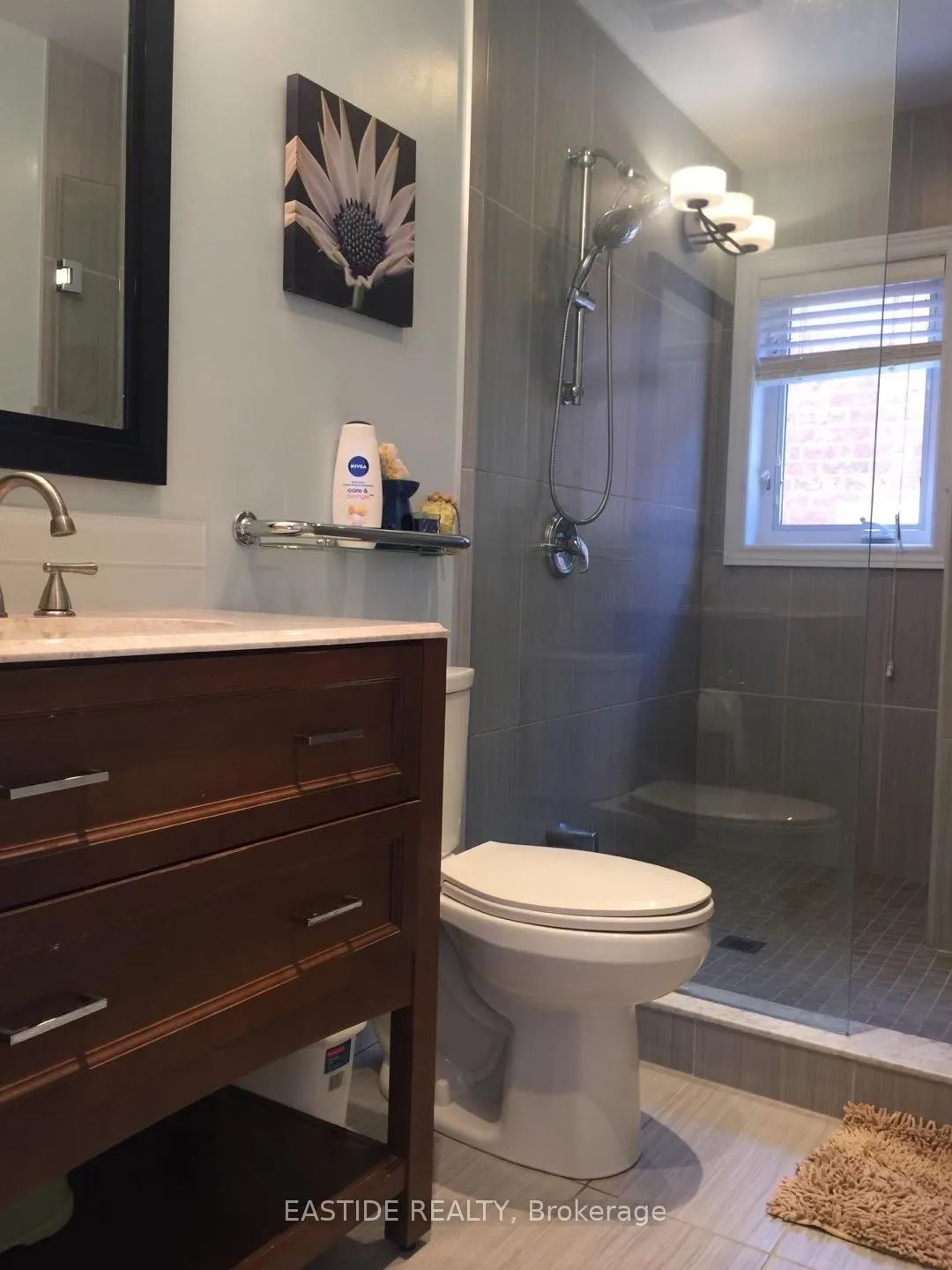 Photo 15 of 29 Quantum Street, Markham, Middlefield — HOMEH