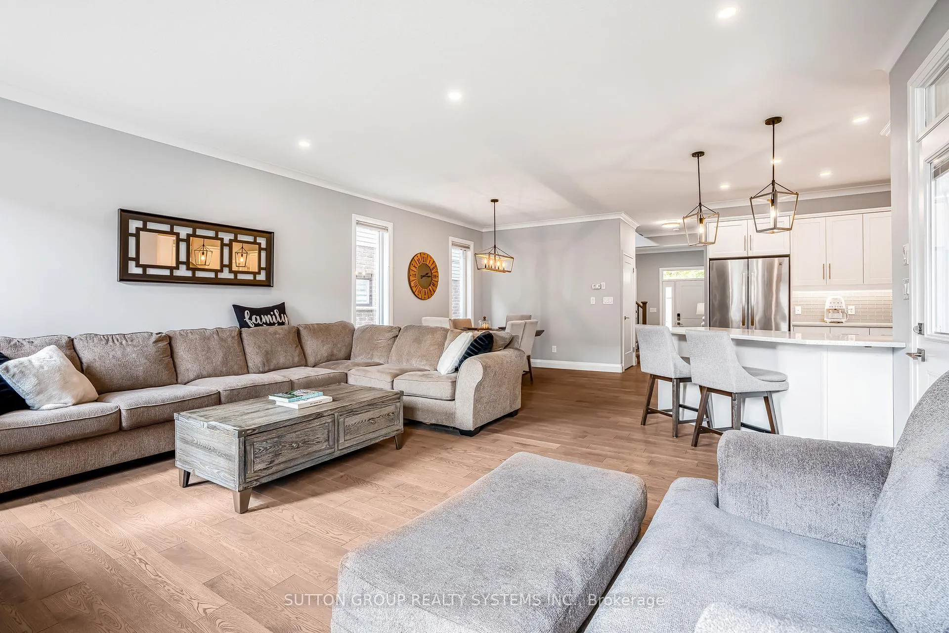 Photo 9 of 15 Woodberry Crescent, Woolwich — HOMEH