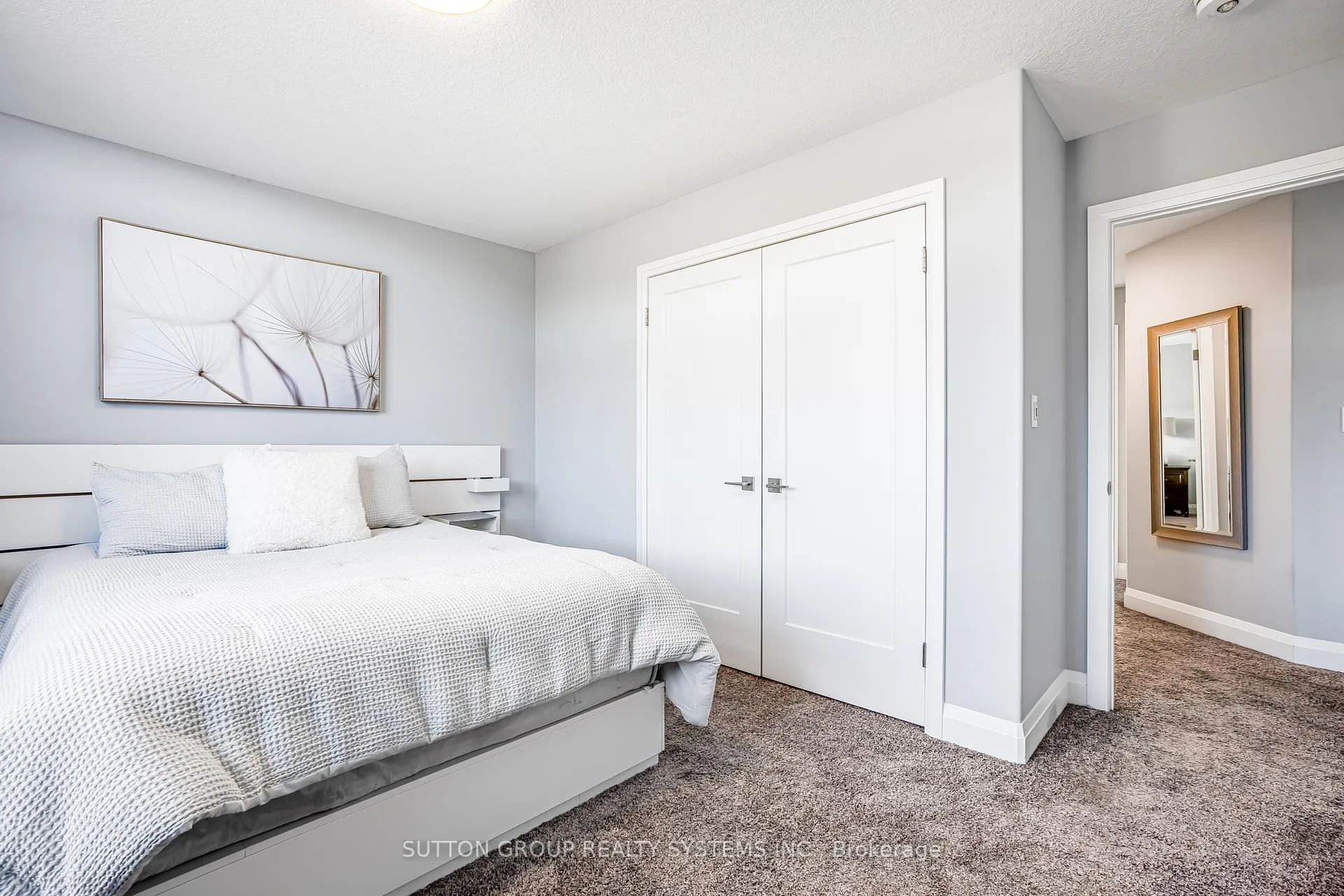 Photo 19 of 15 Woodberry Crescent, Woolwich — HOMEH