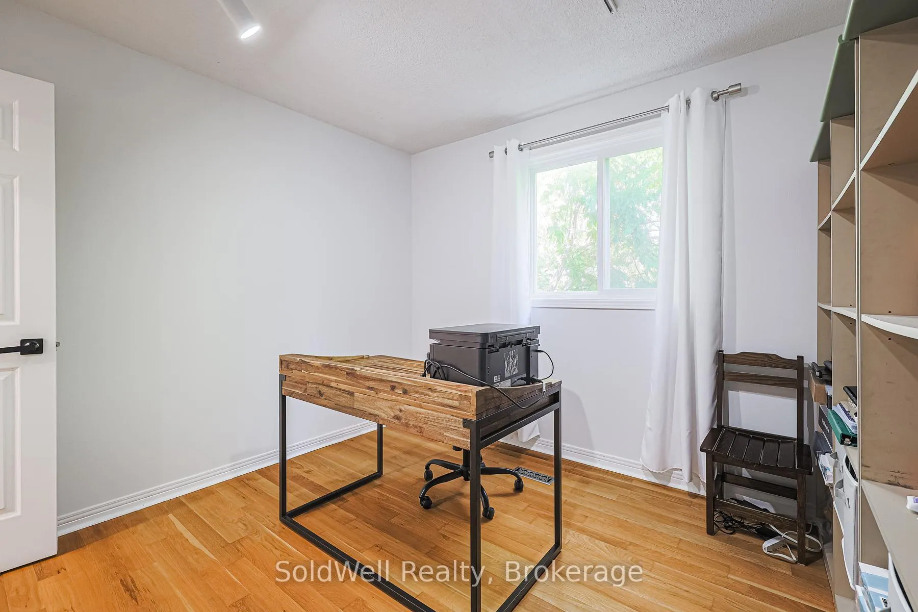 Photo 25 of 160 Charles Street, Vaughan, Crestwood-Springfarm-Yorkhill — HOMEH