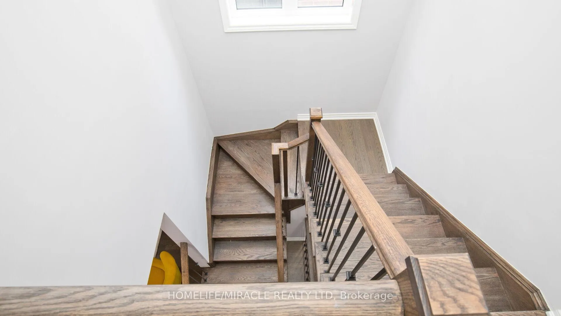 Photo 17 of 51 calabria Drive W, Caledon, Rural Caledon — HOMEH