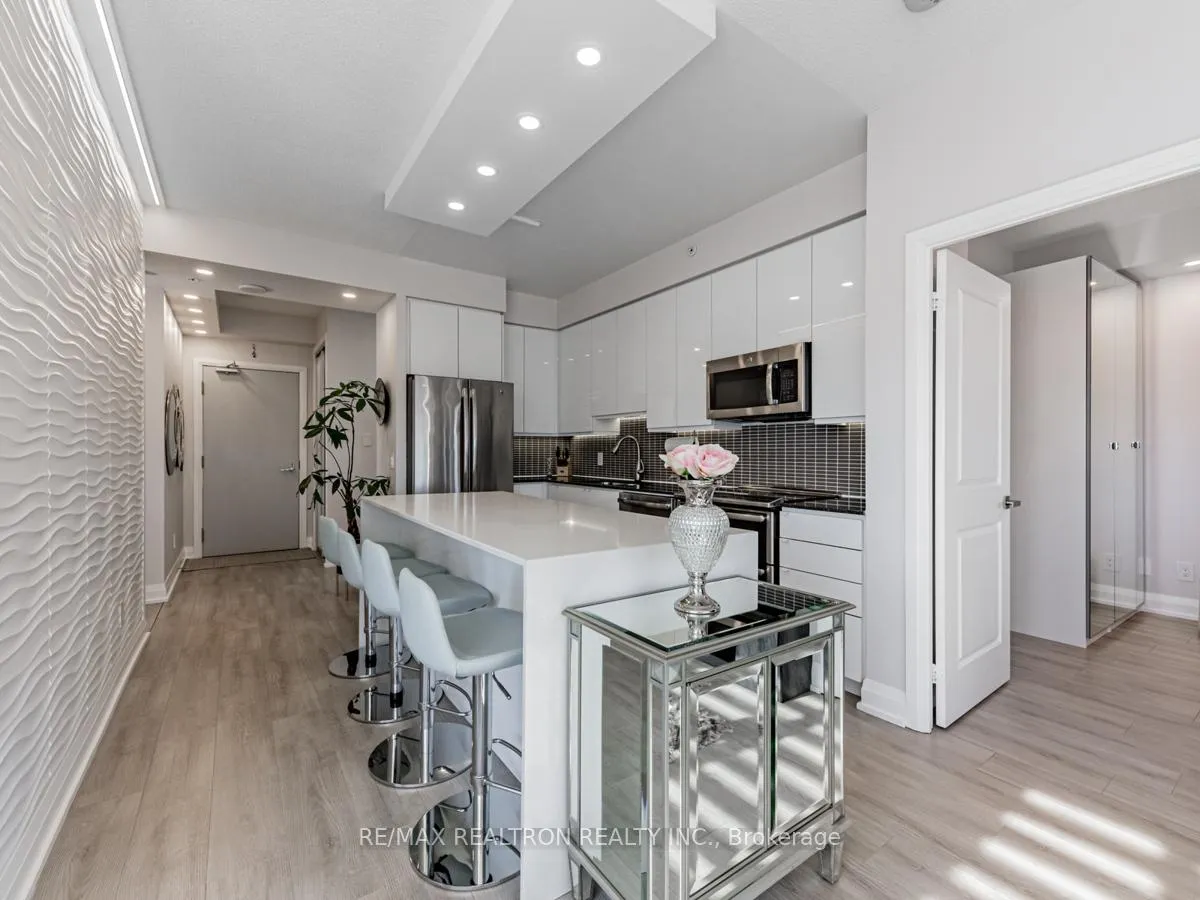 Photo 8 of Unit LPH 2-7, 75 North Park Road, Vaughan, Beverley Glen — HOMEH