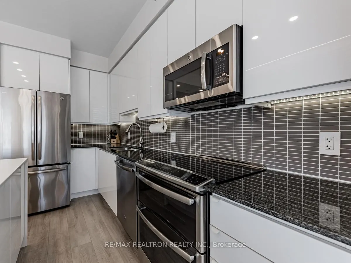 Photo 11 of Unit LPH 2-7, 75 North Park Road, Vaughan, Beverley Glen — HOMEH
