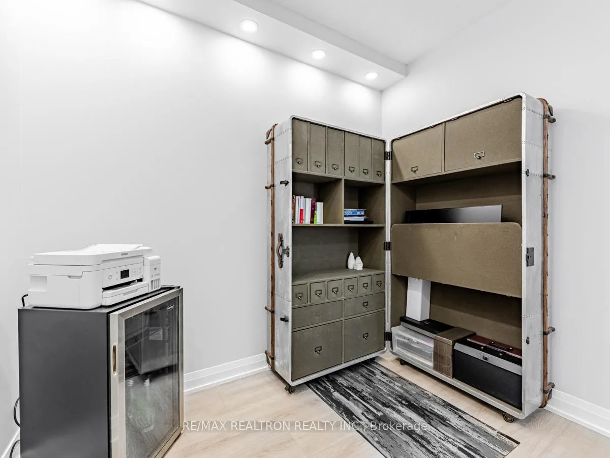 Photo 18 of Unit LPH 2-7, 75 North Park Road, Vaughan, Beverley Glen — HOMEH