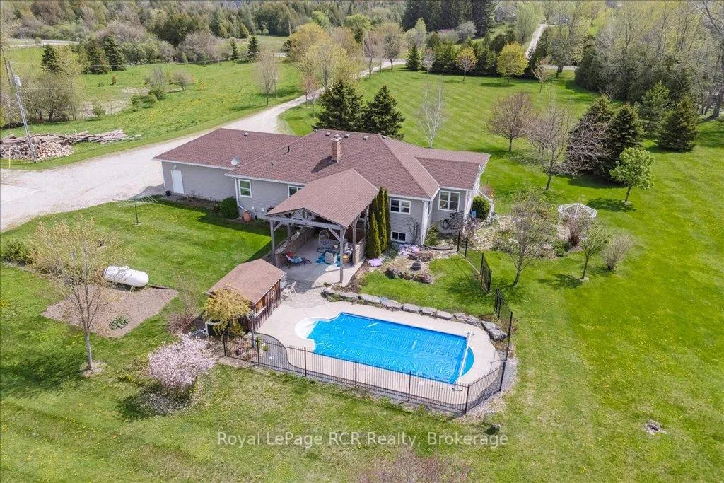 Photo 40 of 392492 Southgate Sdrd 39 Side Road, Southgate — HOMEH