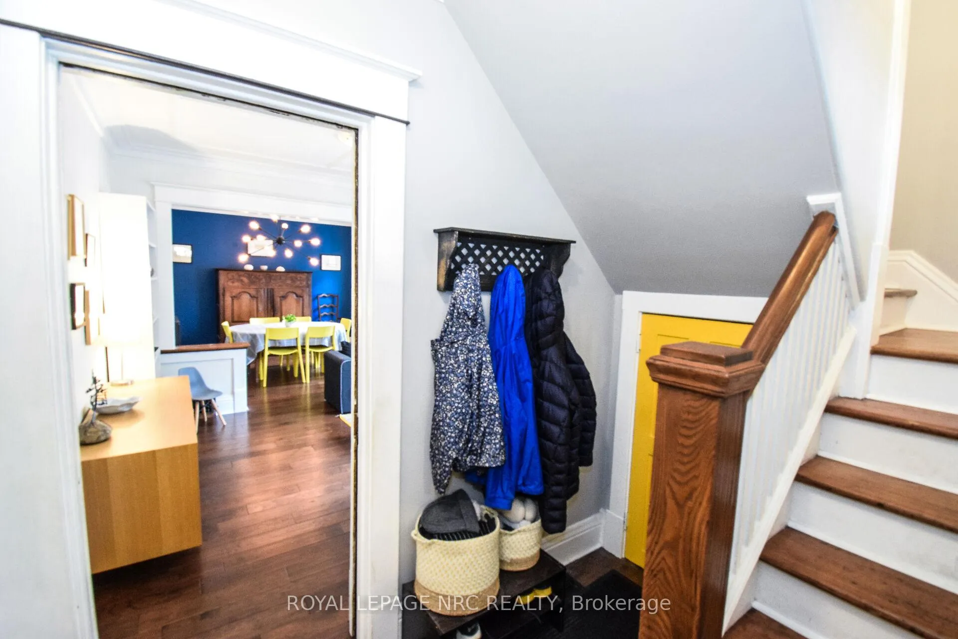 Photo 4 of 40 Louisa Street, St. Catharines, Downtown — HOMEH