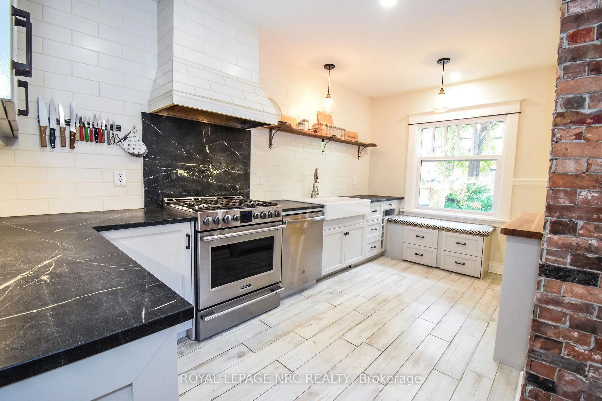 Photo 14 of 40 Louisa Street, St. Catharines, Downtown — HOMEH