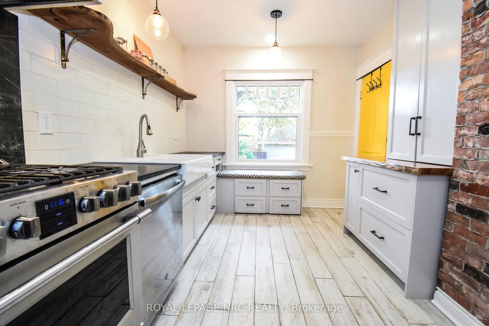 Photo 17 of 40 Louisa Street, St. Catharines, Downtown — HOMEH