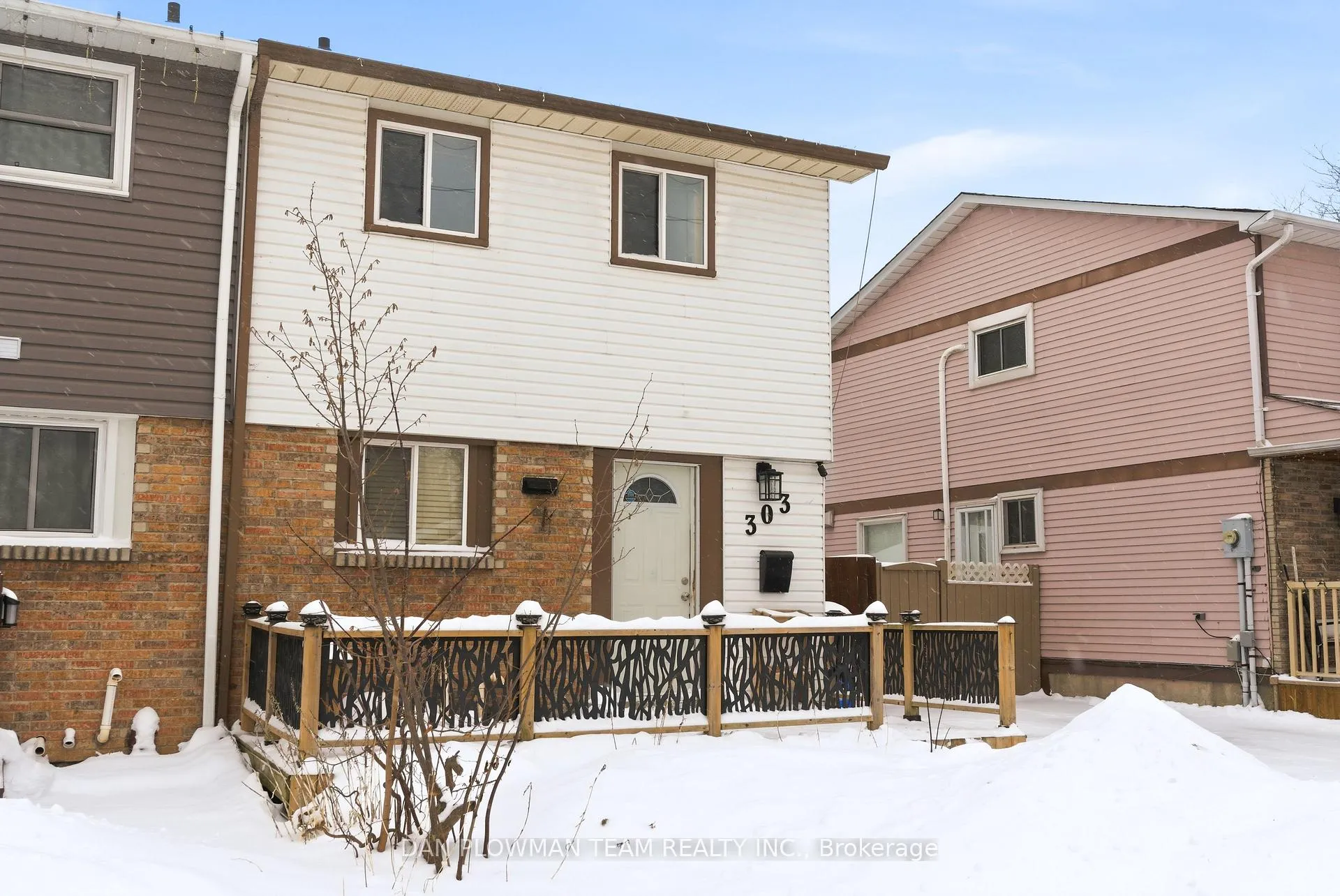 Photo 1 of 303 Phillip Murray Avenue, Oshawa, Lakeview — HOMEH