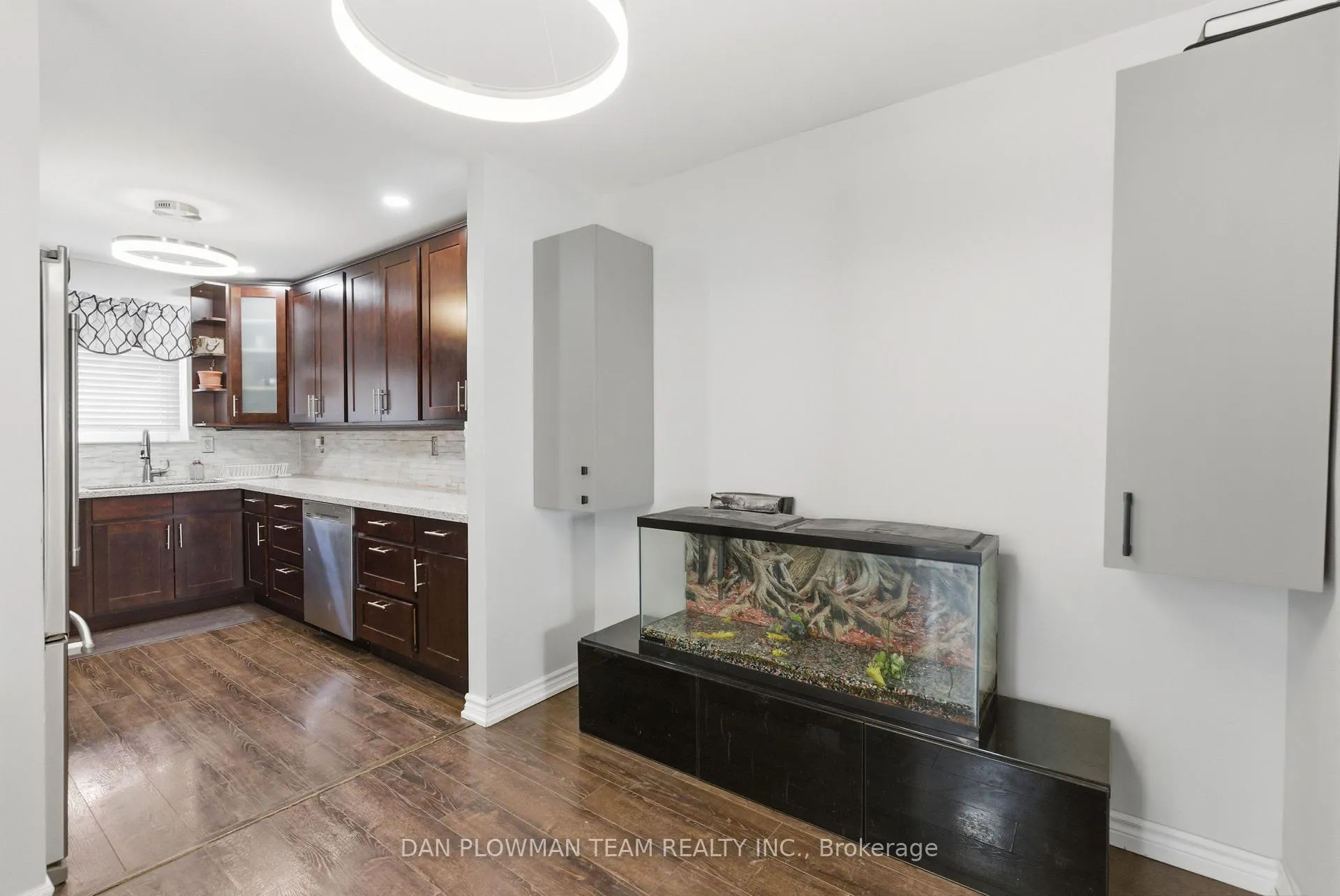 Photo 14 of 303 Phillip Murray Avenue, Oshawa, Lakeview — HOMEH
