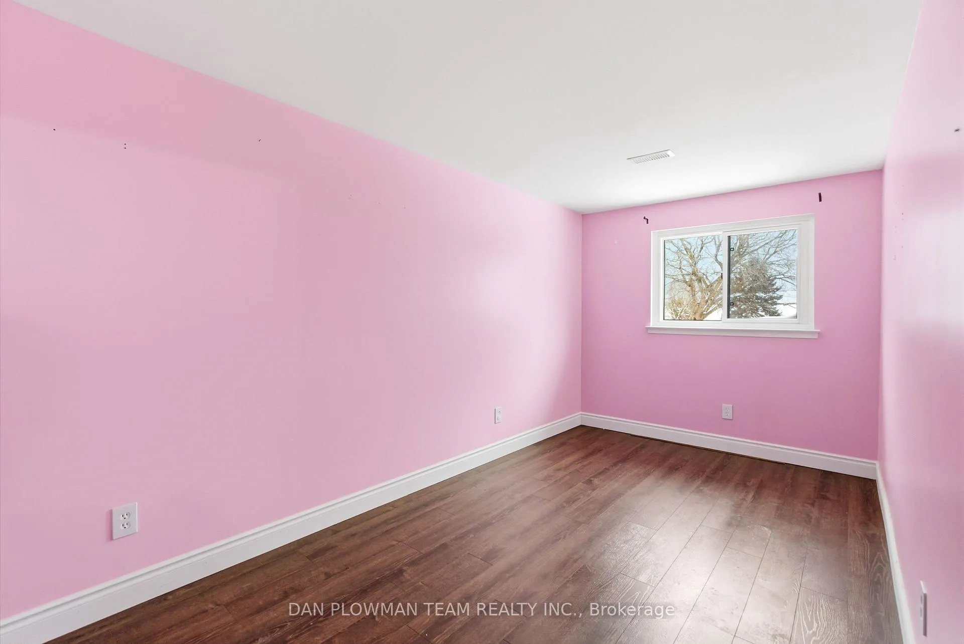 Photo 21 of 303 Phillip Murray Avenue, Oshawa, Lakeview — HOMEH