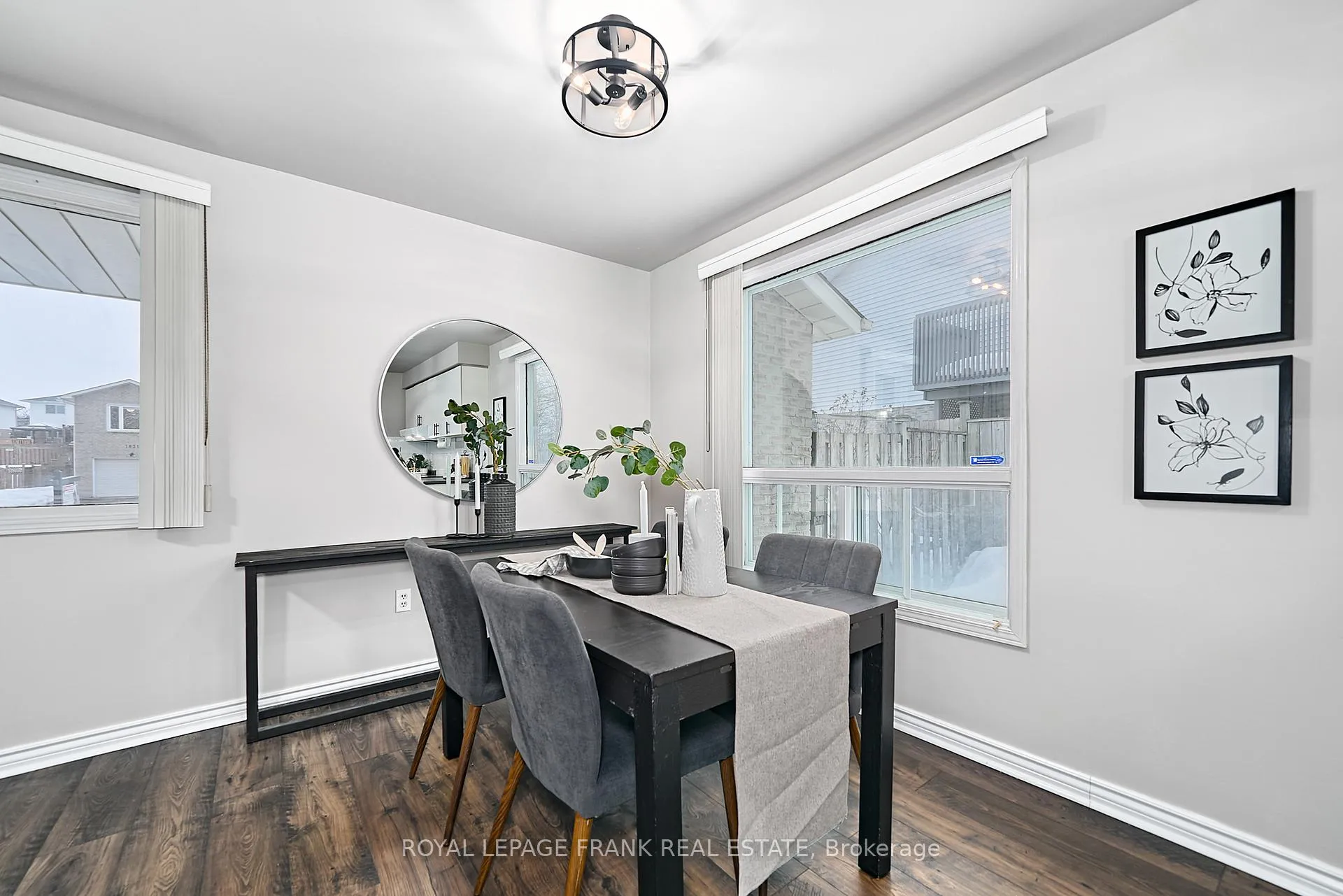 Photo 11 of 1042 Attersley Drive, Oshawa, Pinecrest — HOMEH