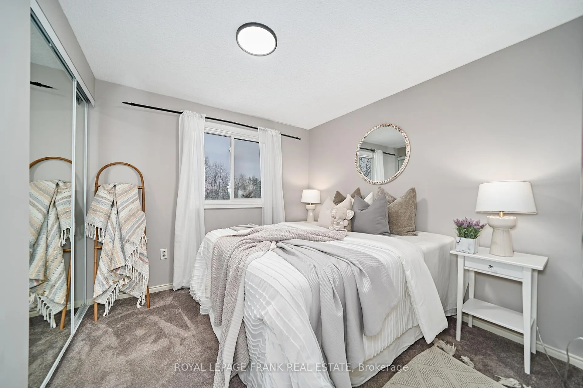 Photo 22 of 1042 Attersley Drive, Oshawa, Pinecrest — HOMEH