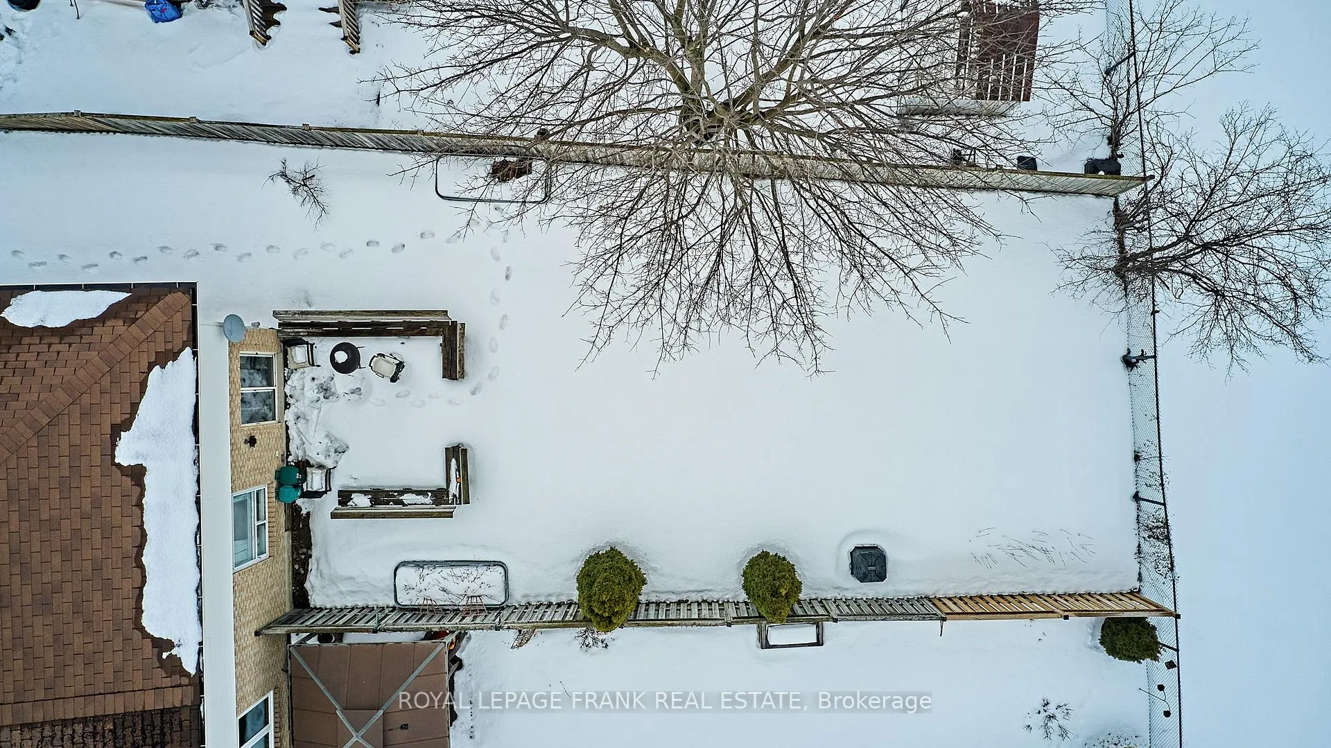 Photo 31 of 1042 Attersley Drive, Oshawa, Pinecrest — HOMEH