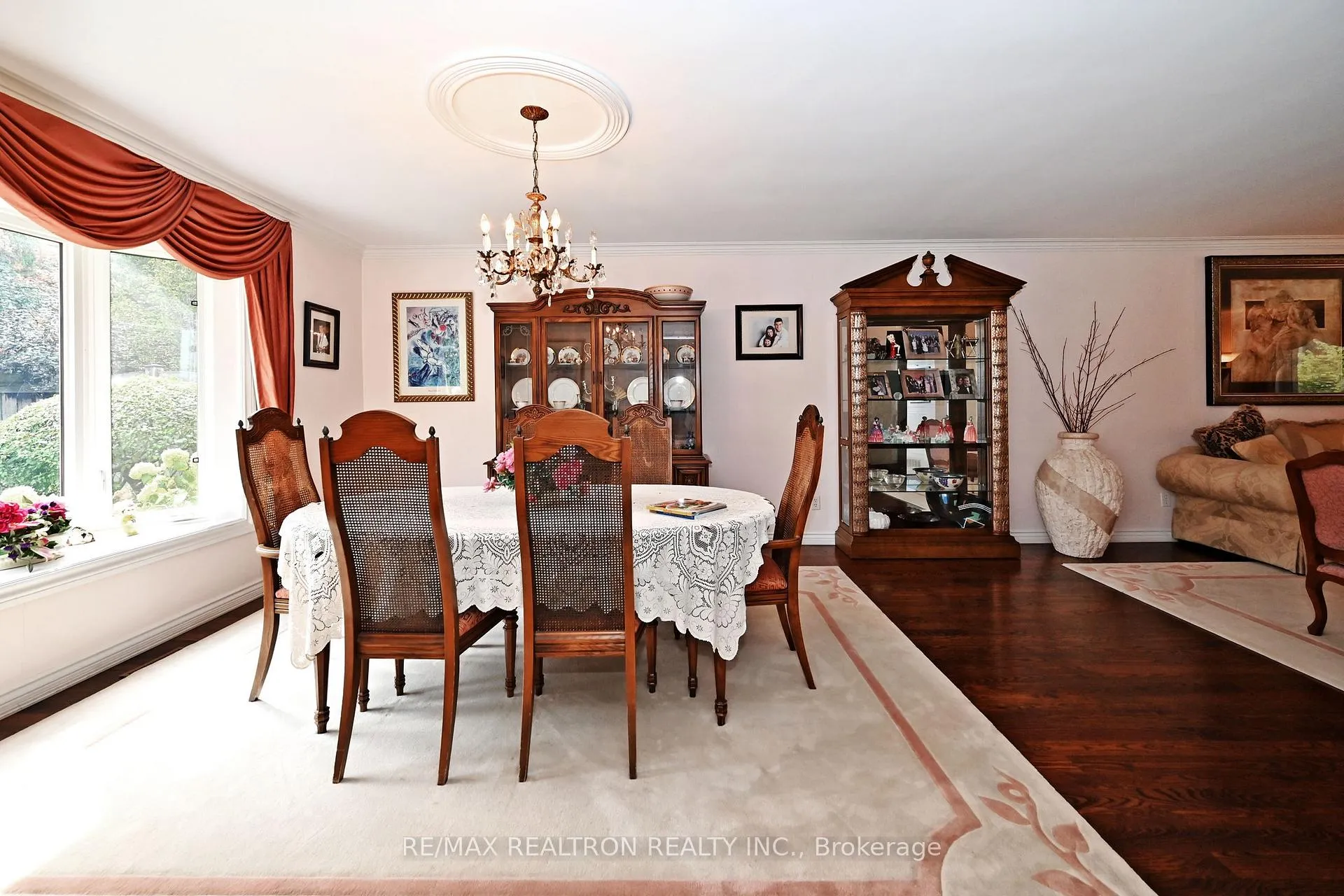 Photo 11 of 3 Whitelaw Court, Markham, Grandview — HOMEH