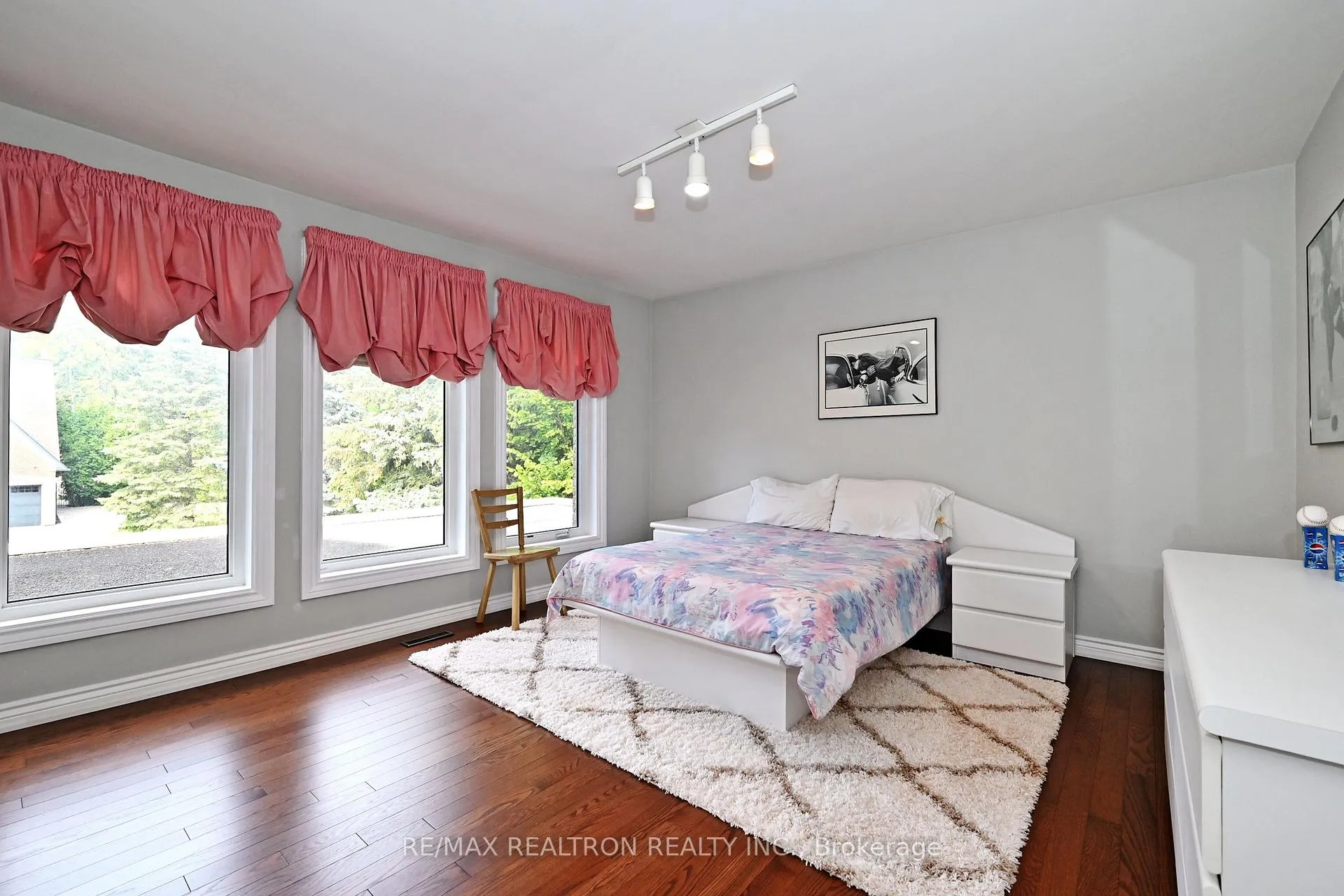 Photo 28 of 3 Whitelaw Court, Markham, Grandview — HOMEH