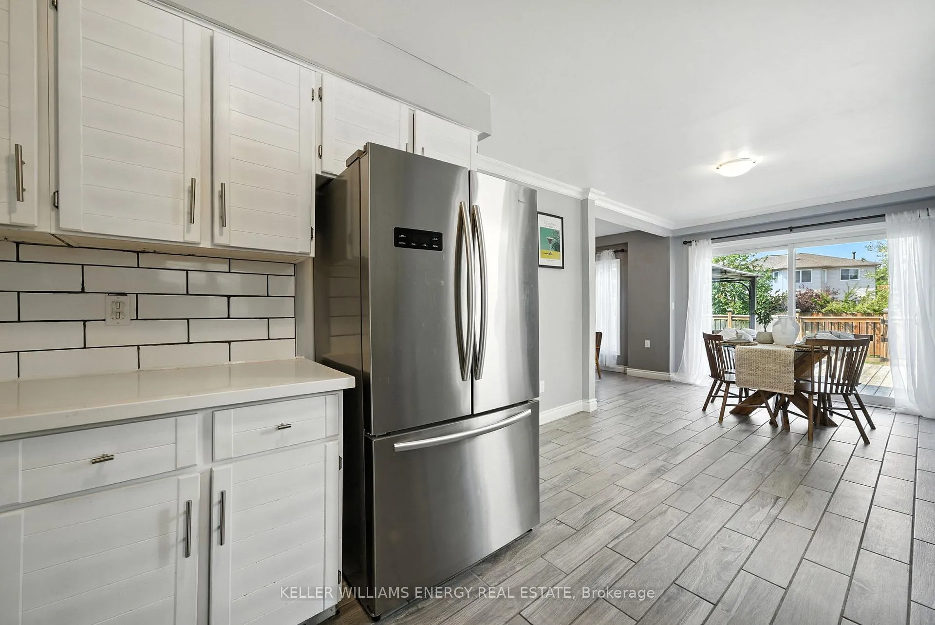 Photo 5 of 70 Hart Boulevard, Clarington, Newcastle — HOMEH