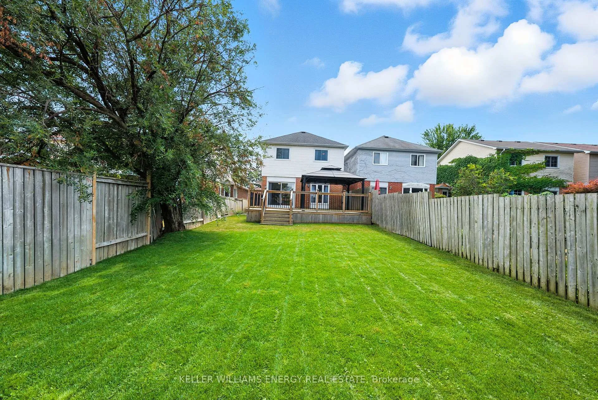 Photo 25 of 70 Hart Boulevard, Clarington, Newcastle — HOMEH
