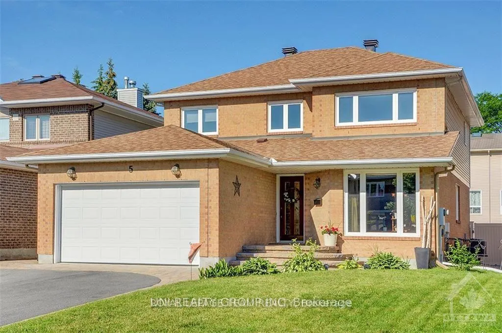 Photo 1 of 5 Dalecroft Crescent, Ottawa, Centrepointe — HOMEH