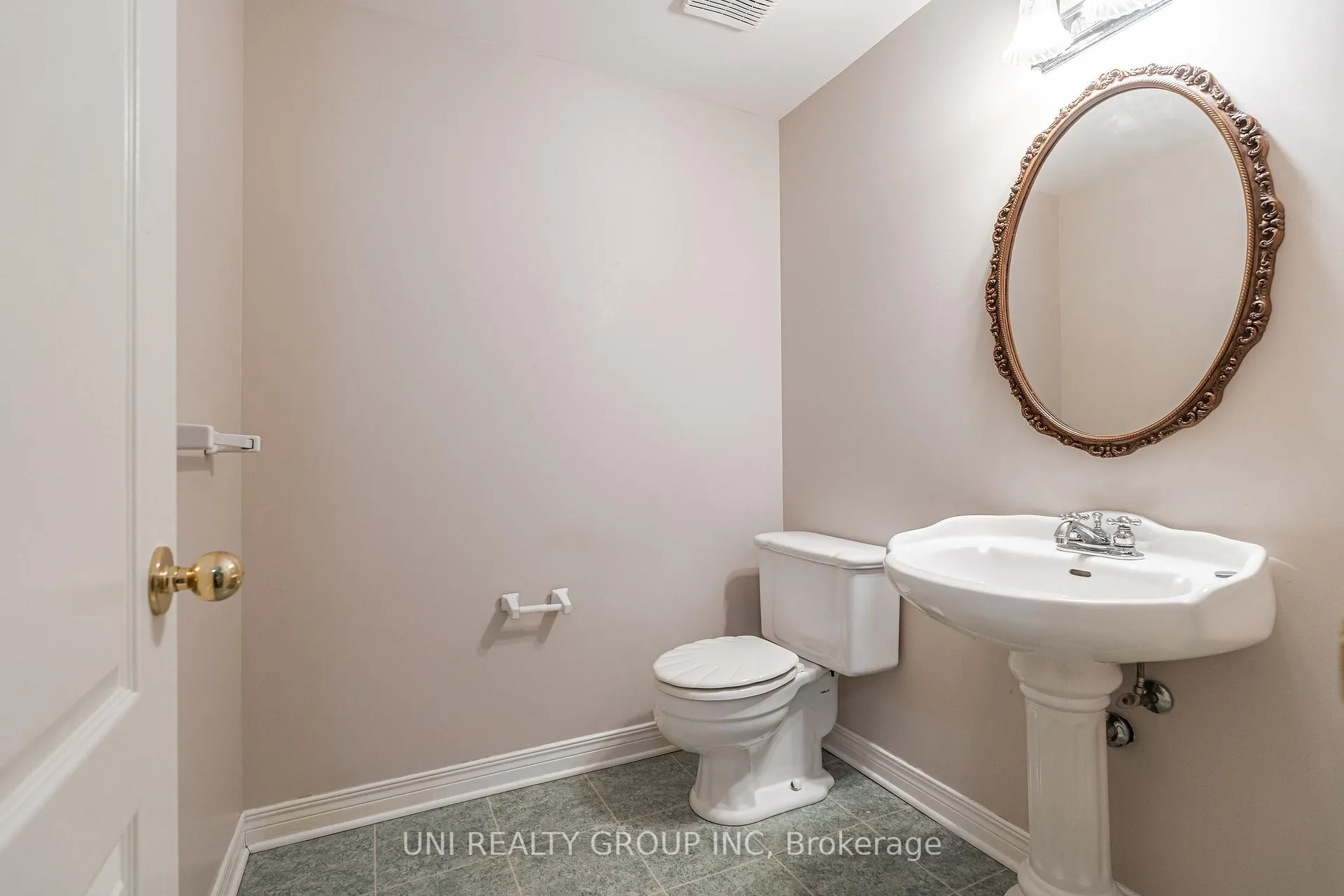 Photo 38 of 5 Dalecroft Crescent, Ottawa, Centrepointe — HOMEH