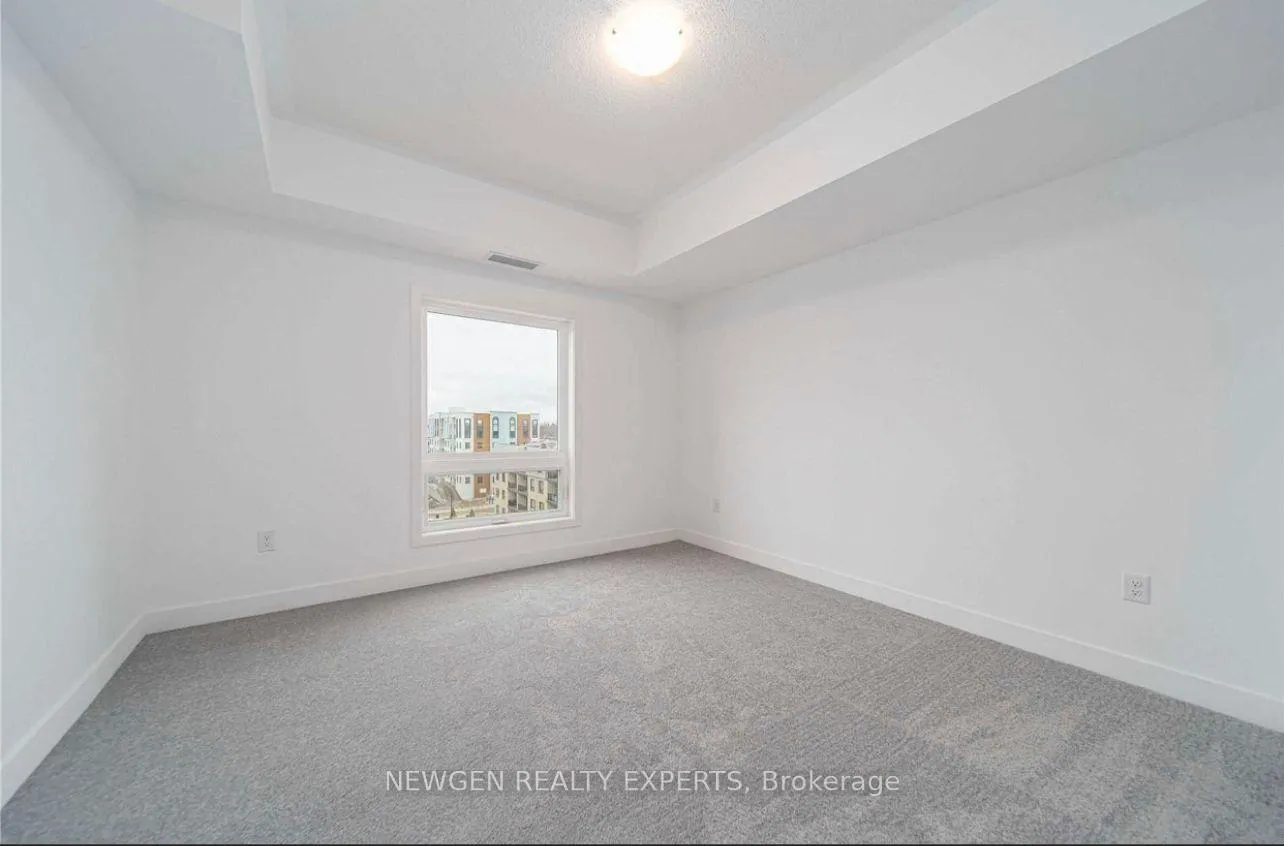 Photo 4 of Unit 609, 4 Spice Way, Barrie, Innis-Shore — HOMEH