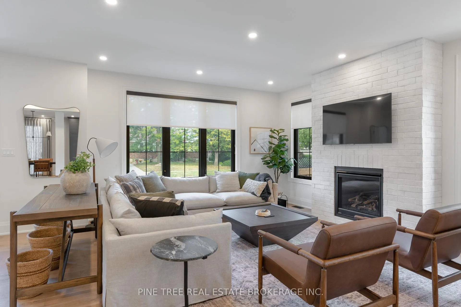 Photo 6 of 271 Codrington Street, Barrie, Codrington — HOMEH