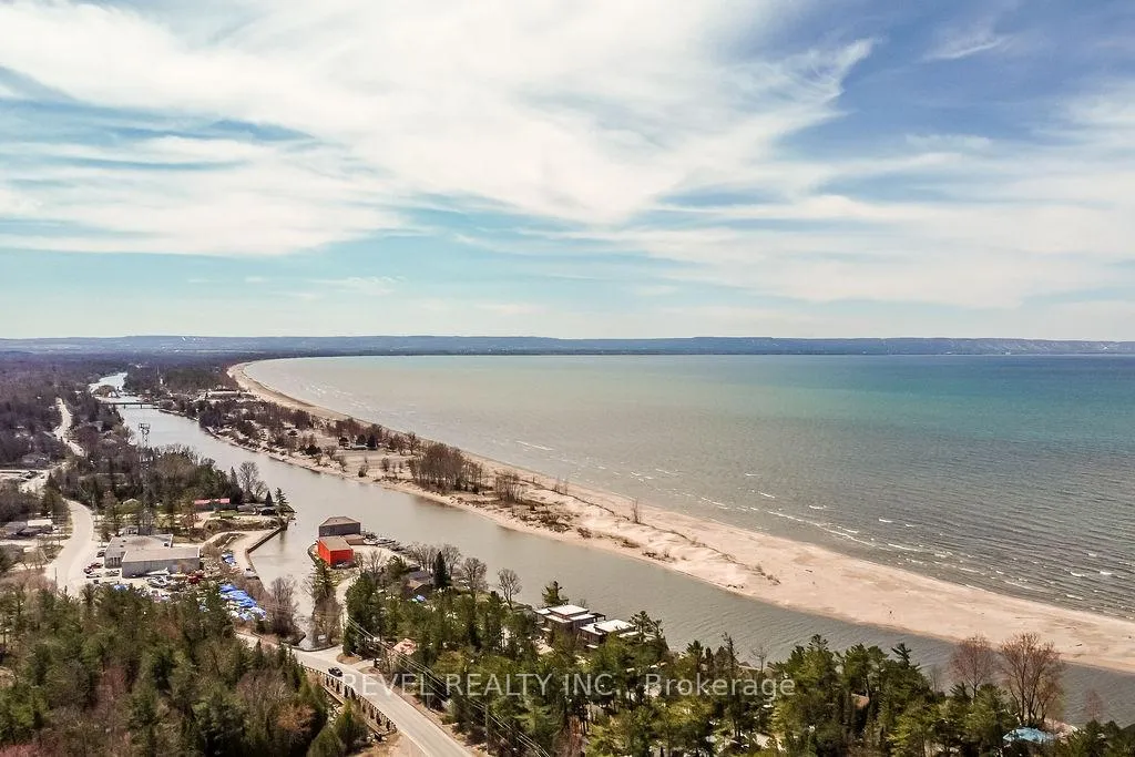 Photo 1 of Unit 224, 85 Theme Park Drive N, Wasaga Beach — HOMEH