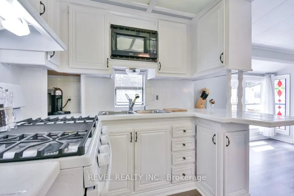 Photo 10 of Unit 224, 85 Theme Park Drive N, Wasaga Beach — HOMEH