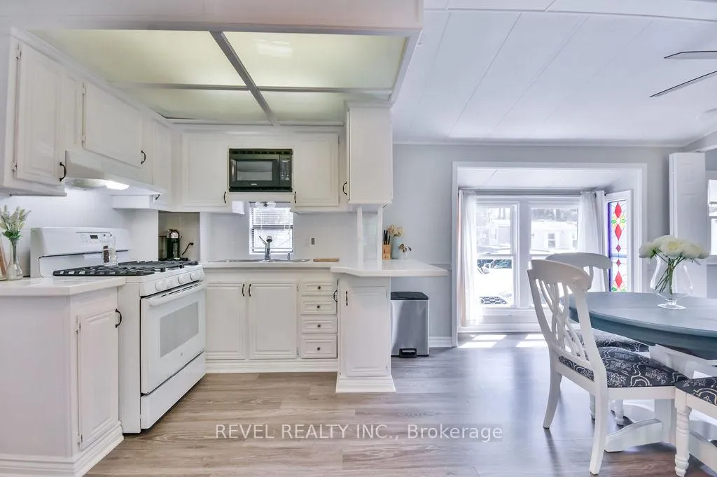 Photo 11 of Unit 224, 85 Theme Park Drive N, Wasaga Beach — HOMEH