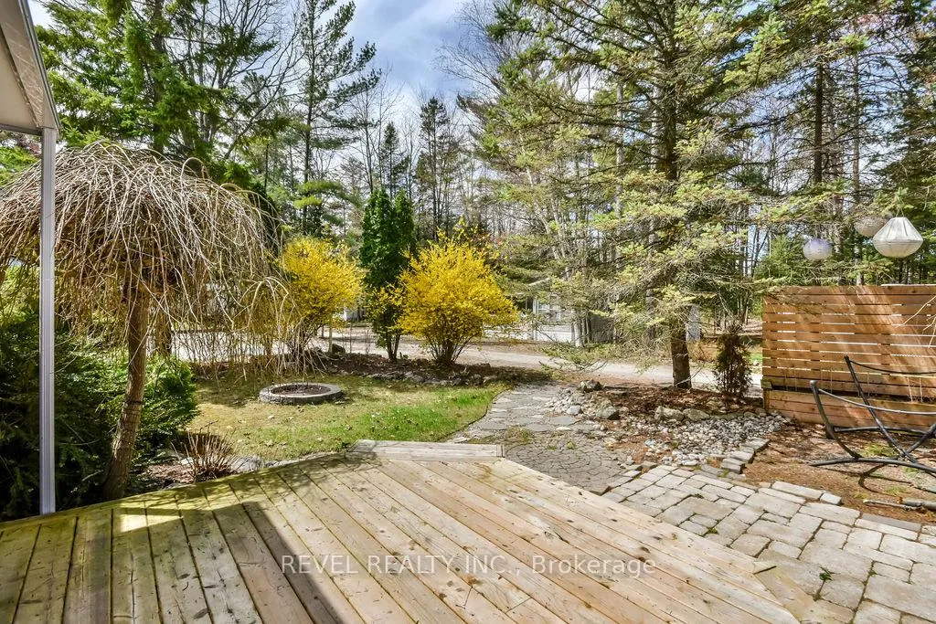 Photo 25 of Unit 224, 85 Theme Park Drive N, Wasaga Beach — HOMEH