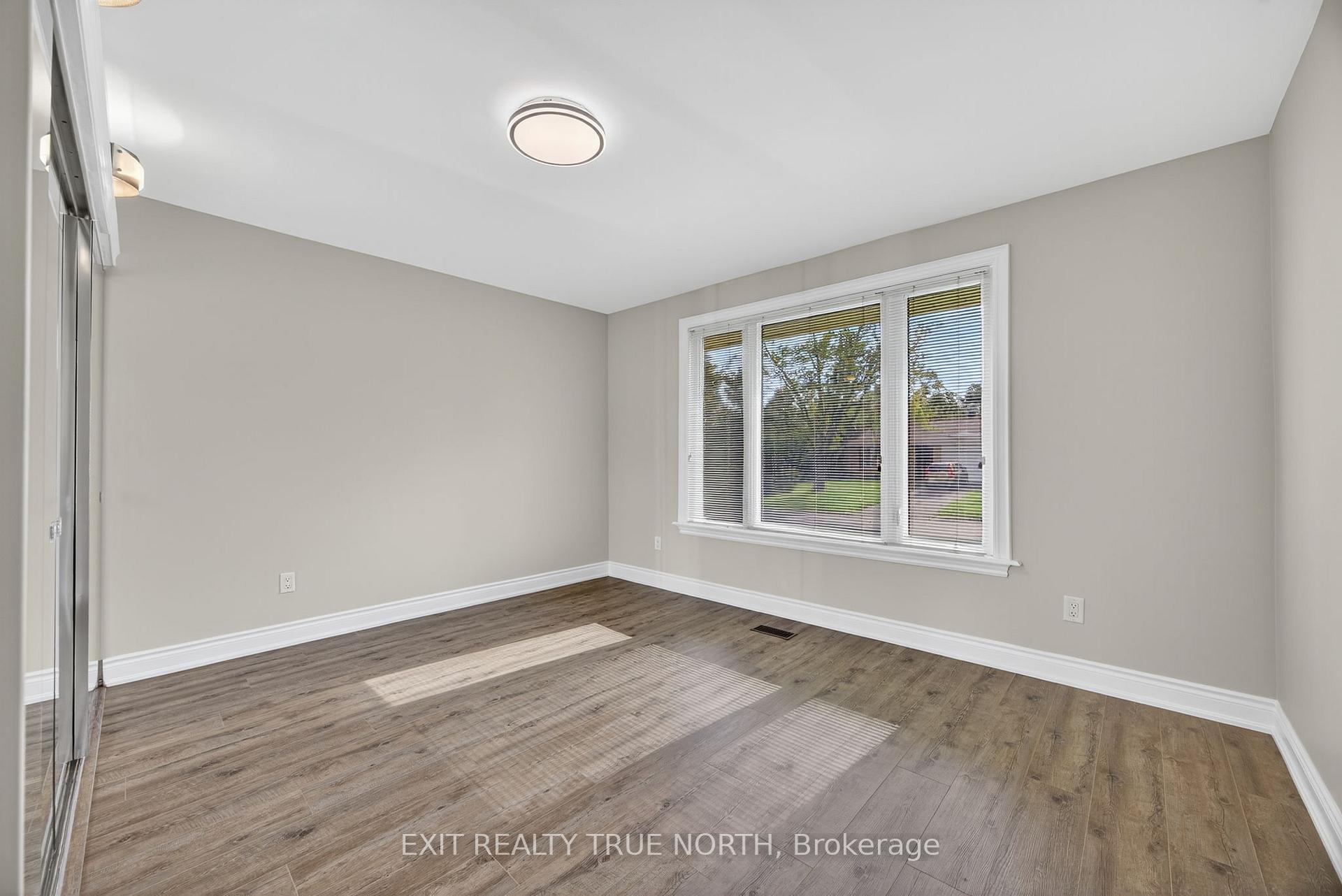 Photo 22 of 23 Janine Street, Barrie, Cundles East — HOMEH