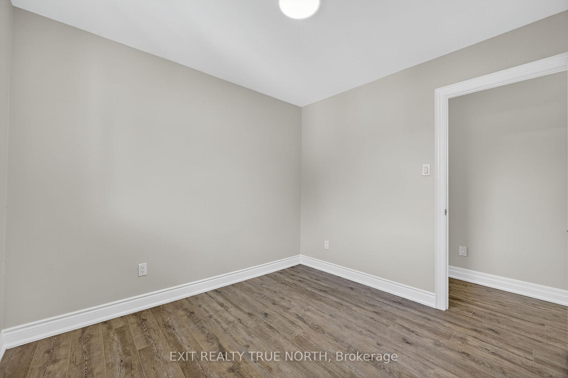 Photo 24 of 23 Janine Street, Barrie, Cundles East — HOMEH