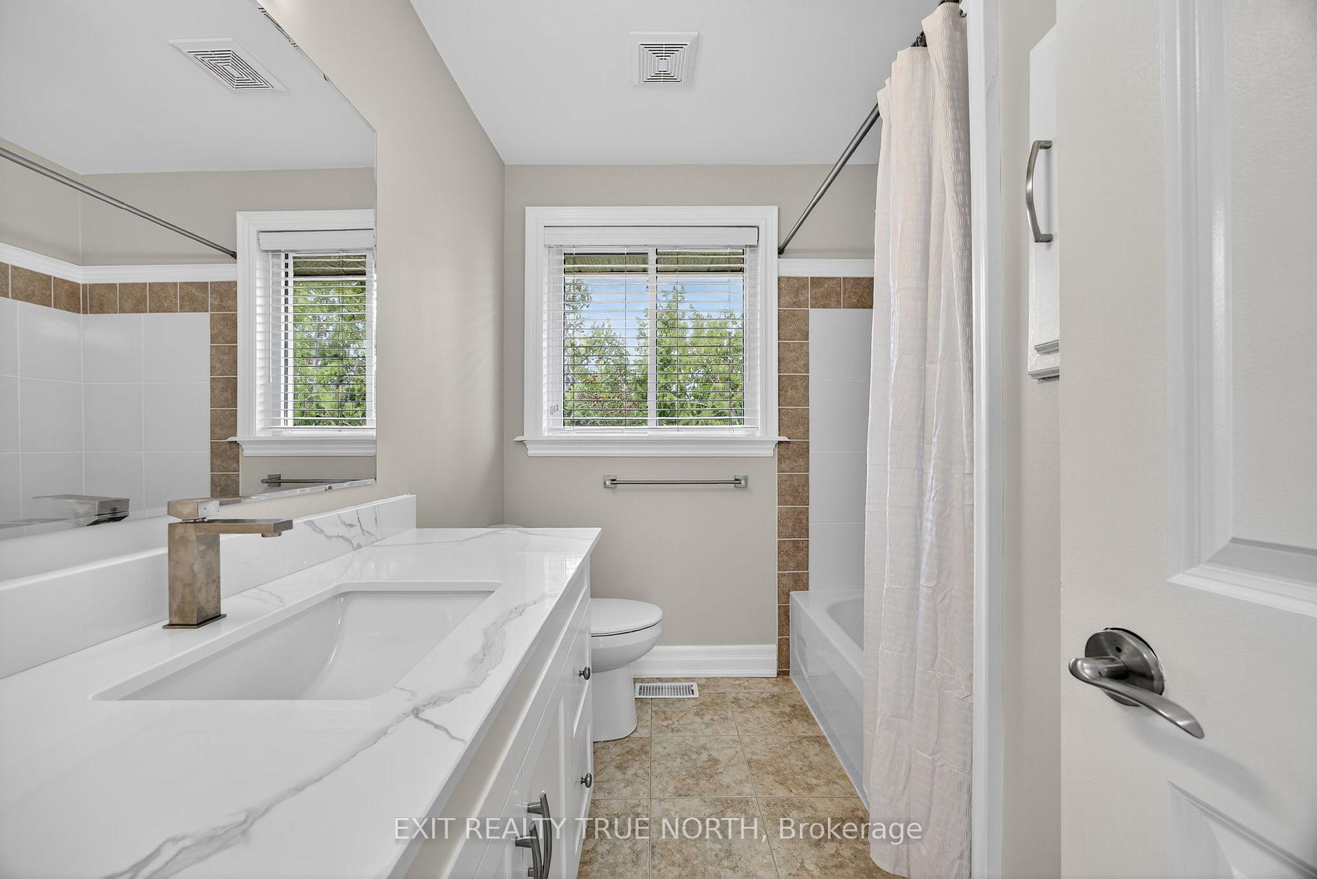 Photo 28 of 23 Janine Street, Barrie, Cundles East — HOMEH