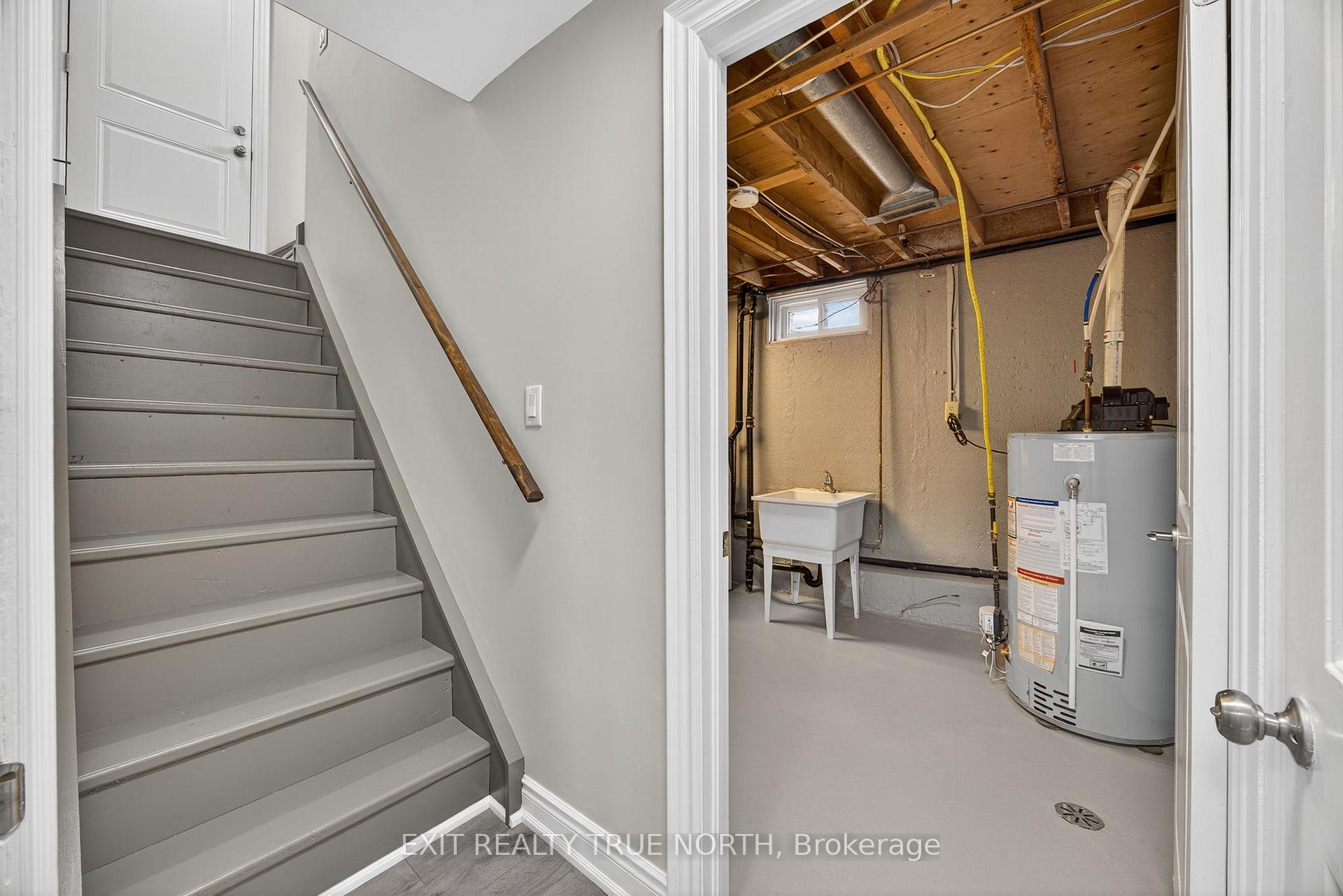 Photo 29 of 23 Janine Street, Barrie, Cundles East — HOMEH
