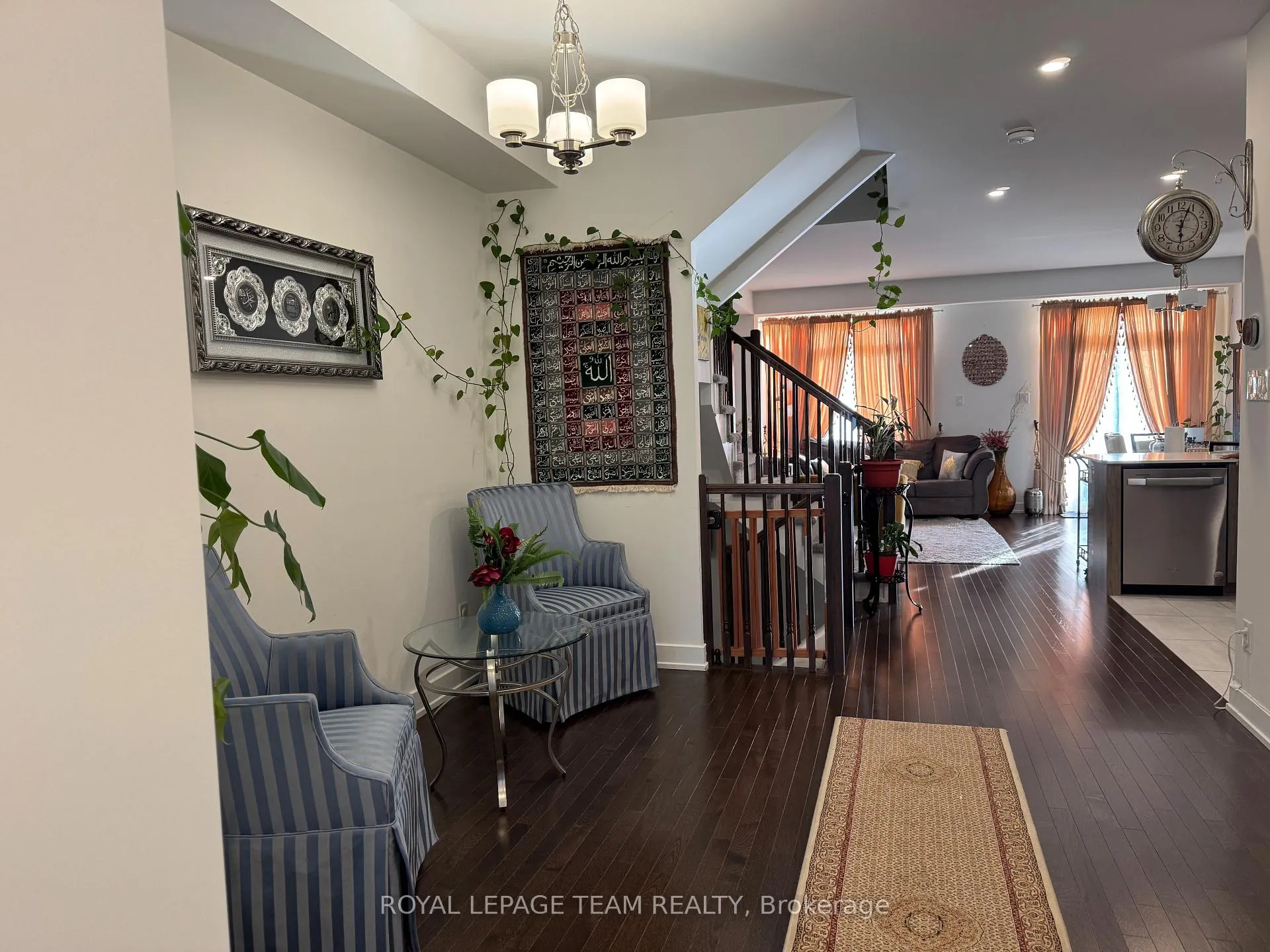Photo 6 of 229 Zinnia Way, Ottawa, Riverside South/Gloucester Glen — HOMEH