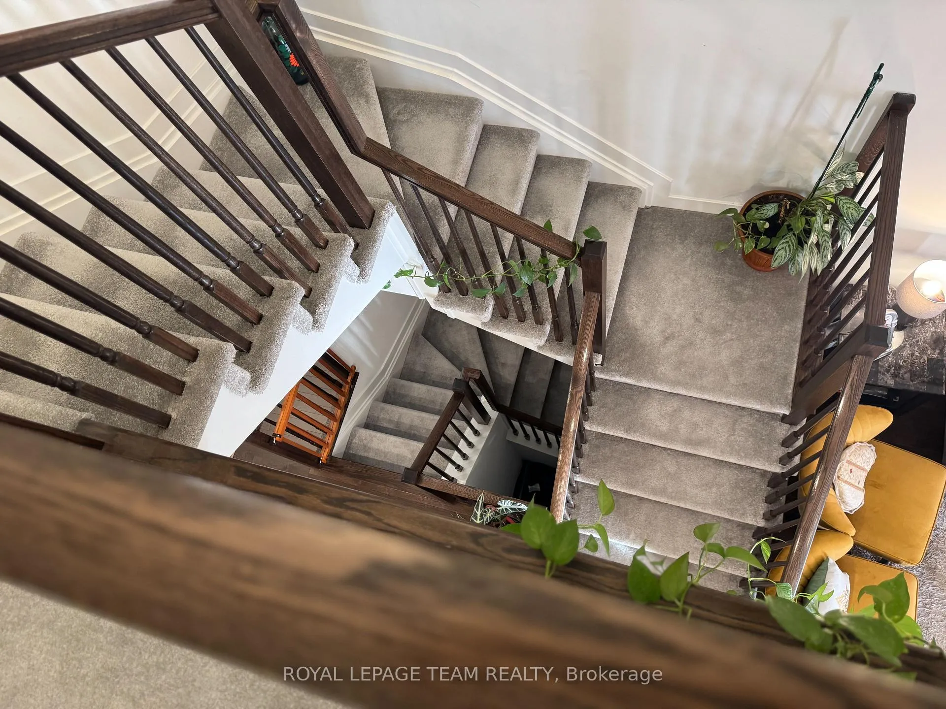 Photo 16 of 229 Zinnia Way, Ottawa, Riverside South/Gloucester Glen — HOMEH