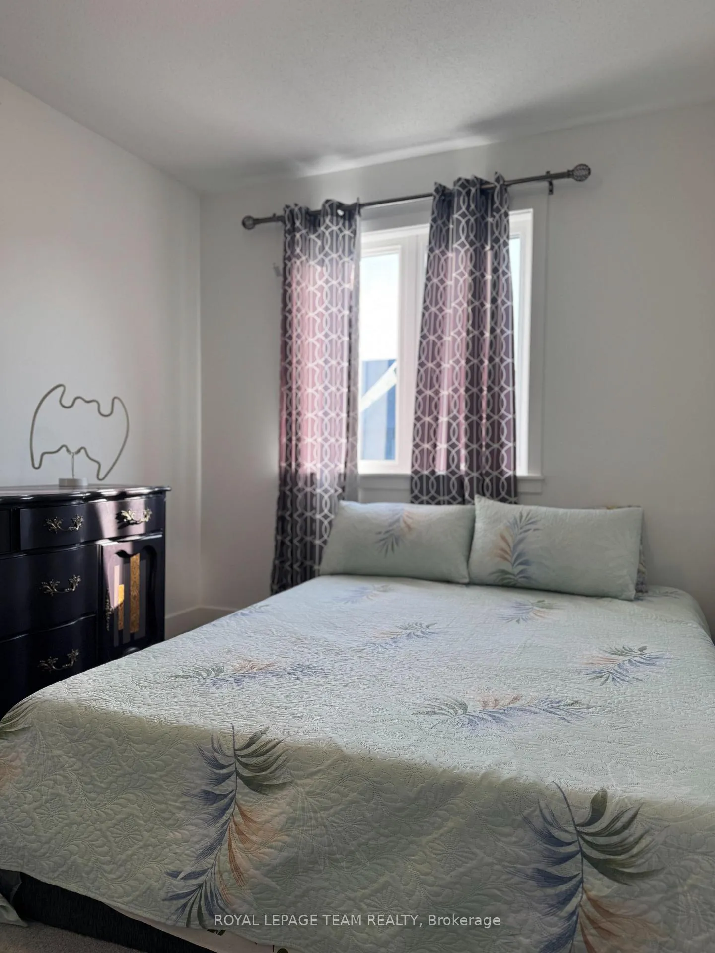 Photo 22 of 229 Zinnia Way, Ottawa, Riverside South/Gloucester Glen — HOMEH