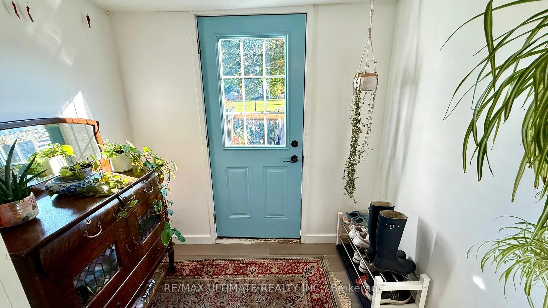 Photo 2 of Unit Main, 33 Alton Avenue, Toronto, South Riverdale — HOMEH