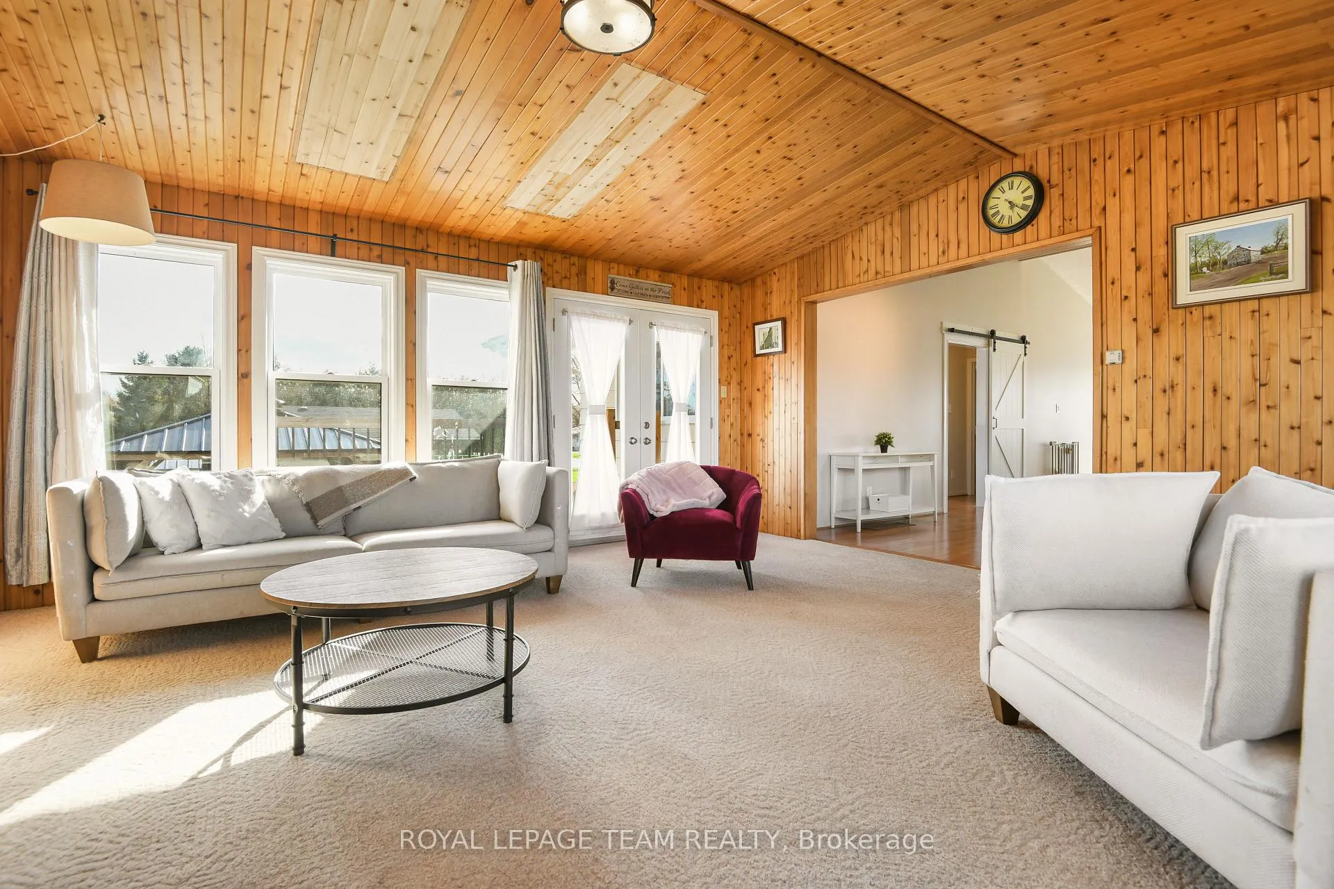Photo 11 of 102 Creek Drive, Ottawa, Fitzroy — HOMEH