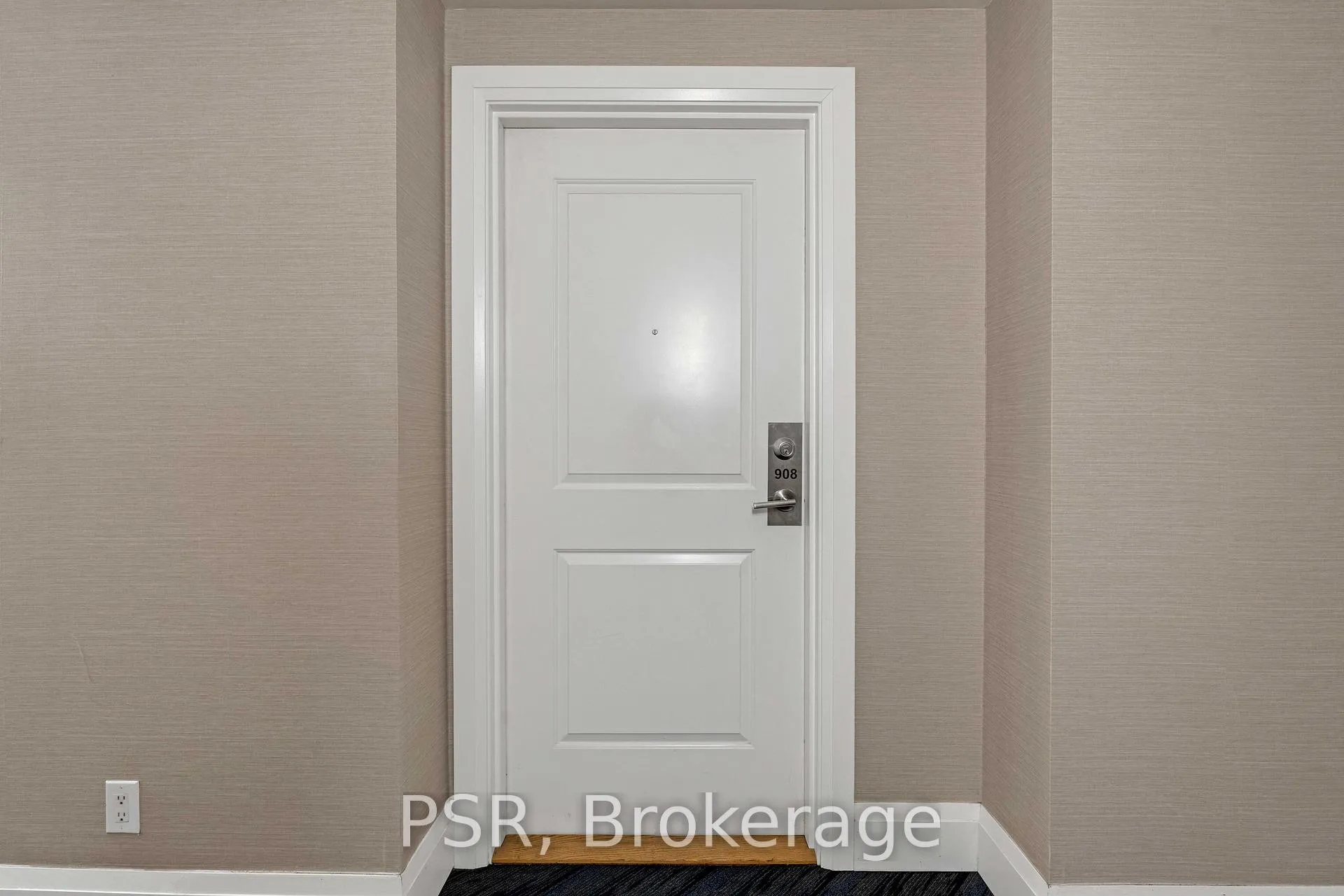 Photo 4 of Unit 908, 24 Woodstream Boulevard, Vaughan, Vaughan Grove — HOMEH