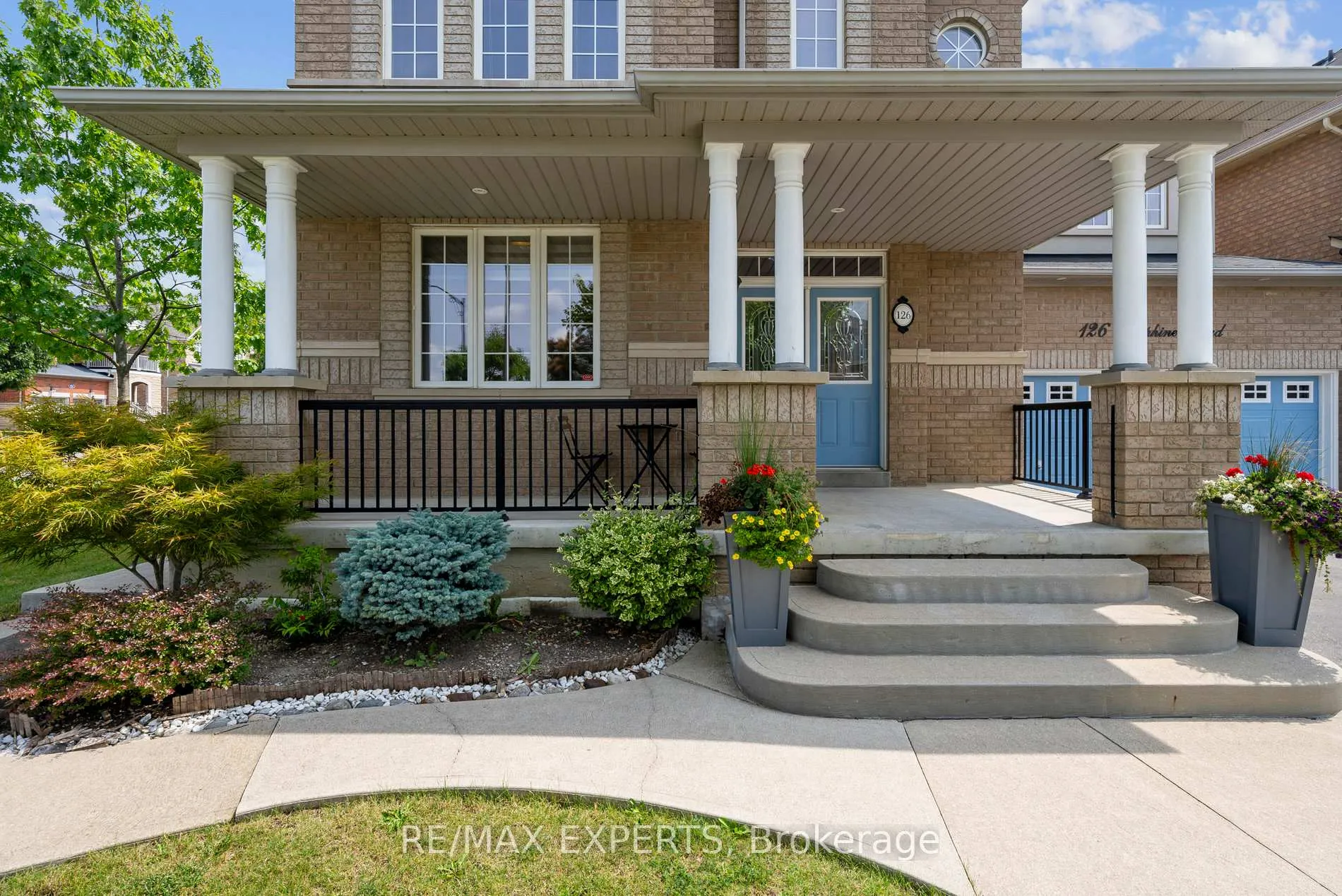 Photo 6 of 126 Josephine Road W, Vaughan, Vellore Village — HOMEH