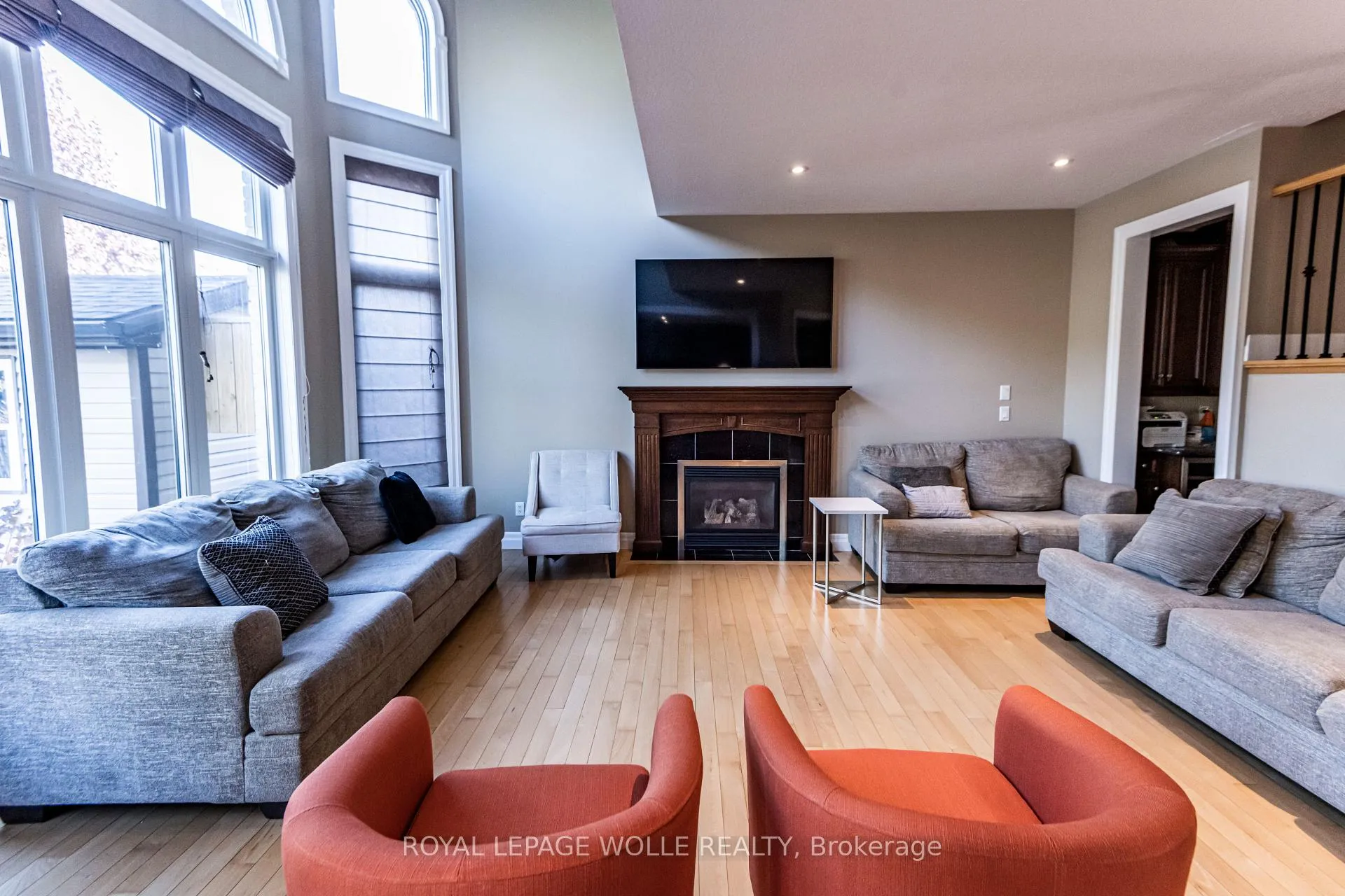 Photo 14 of 406 Rideau River Street, Waterloo — HOMEH