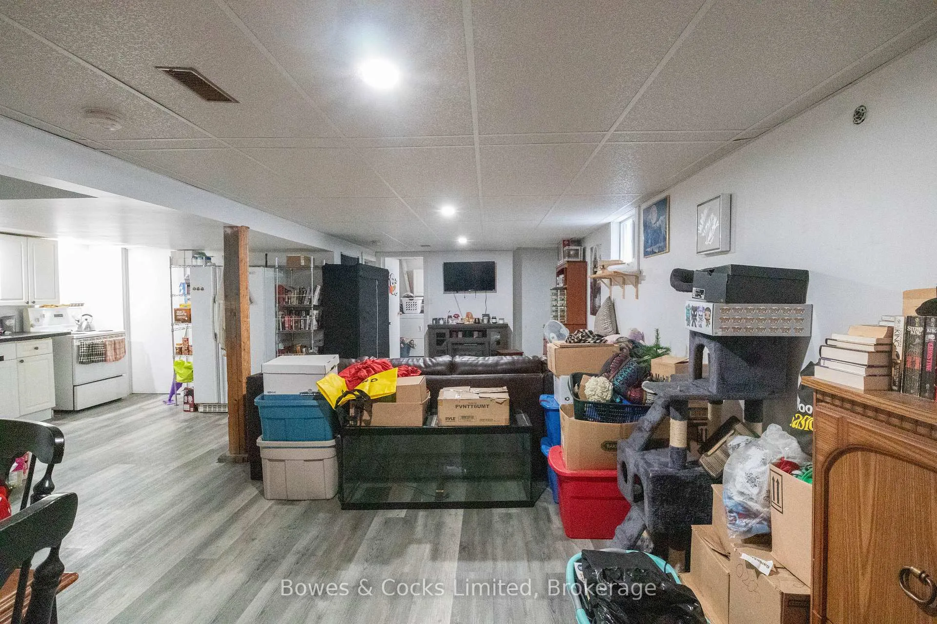 Photo 33 of 1052 Estates Road, Highlands East, Bicroft Ward — HOMEH